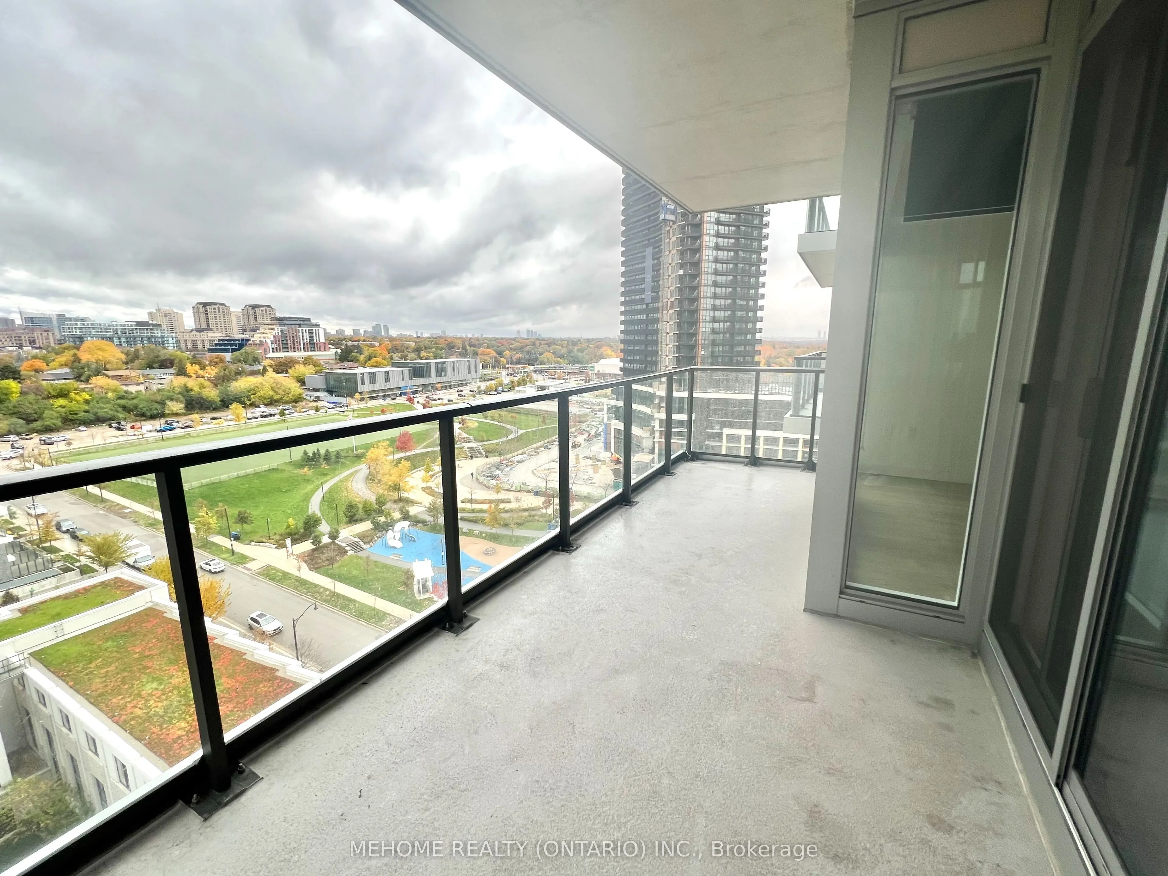 95 McMahon Drive E, #1608