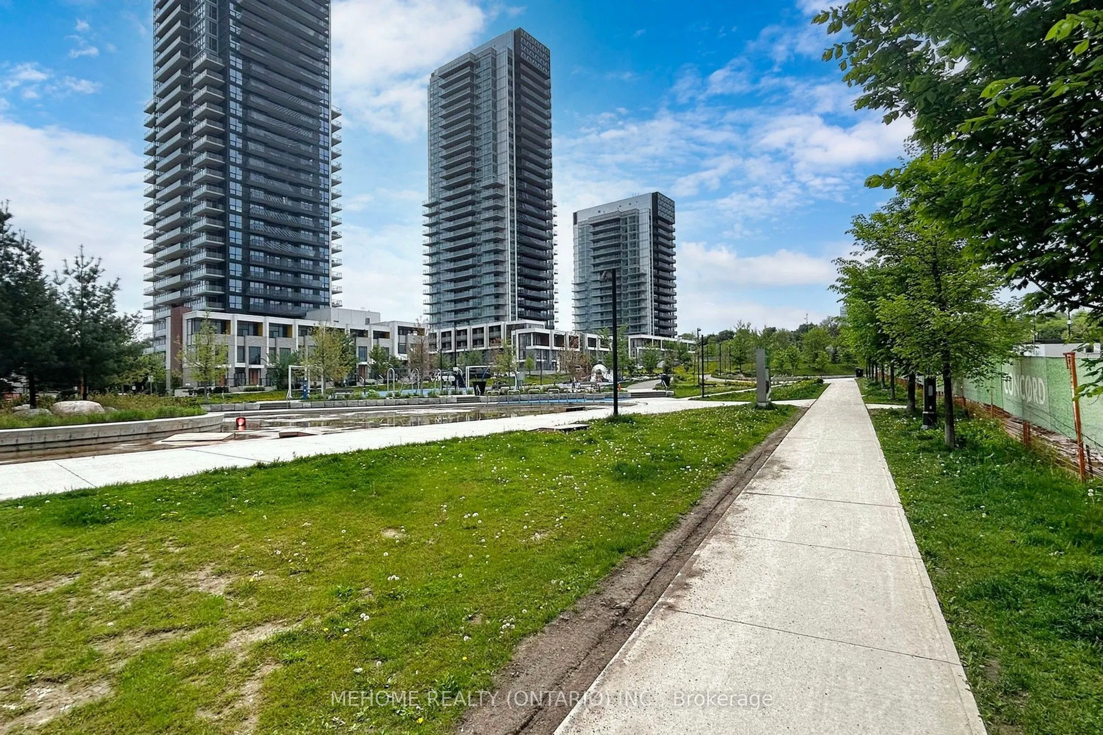 95 McMahon Drive E, #1608