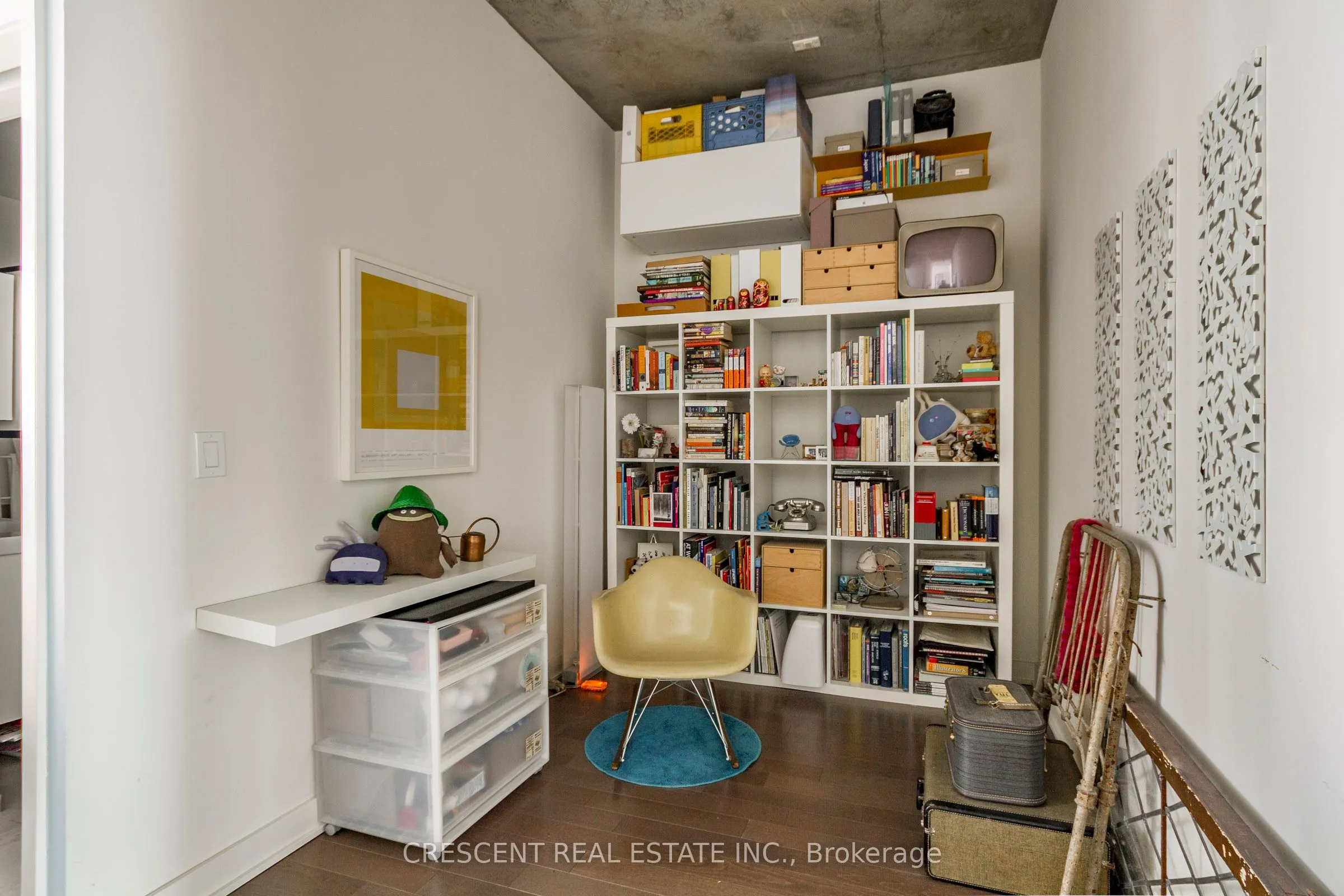 60 Bathurst Street, #811