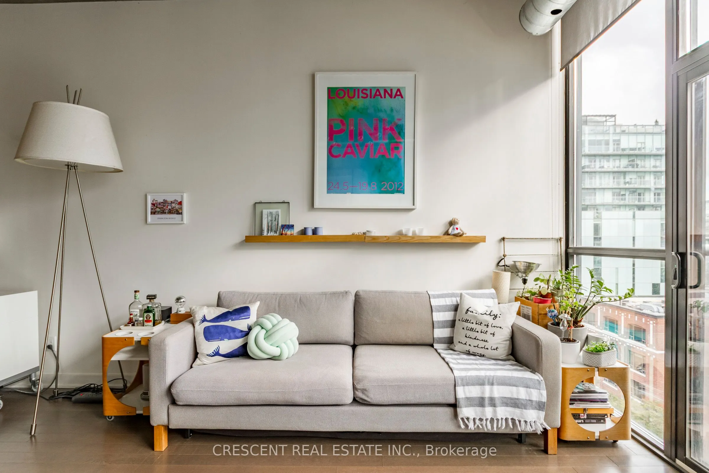 60 Bathurst Street, #811