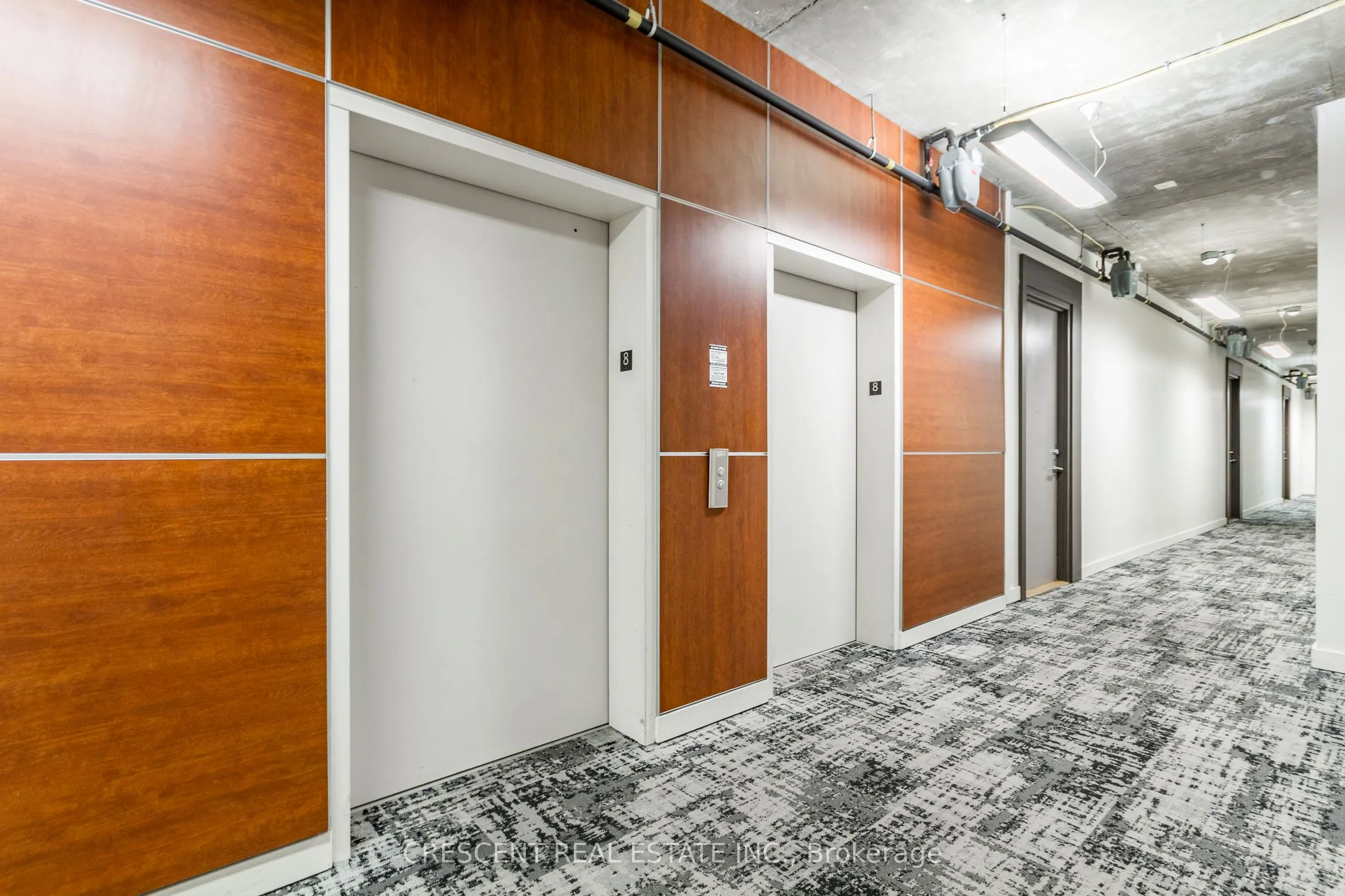 60 Bathurst Street, #811