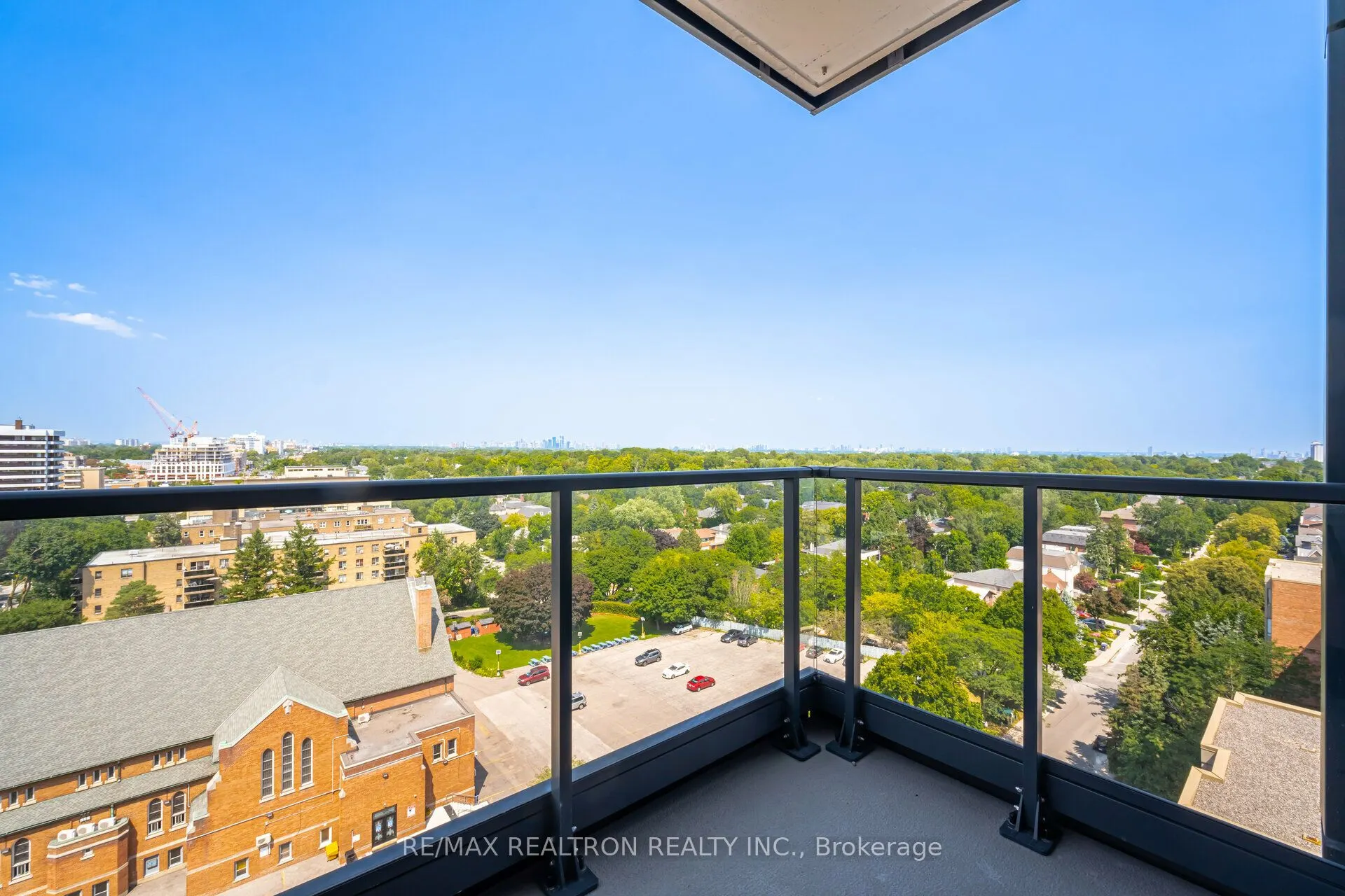 2525 Bathurst Street, #1009