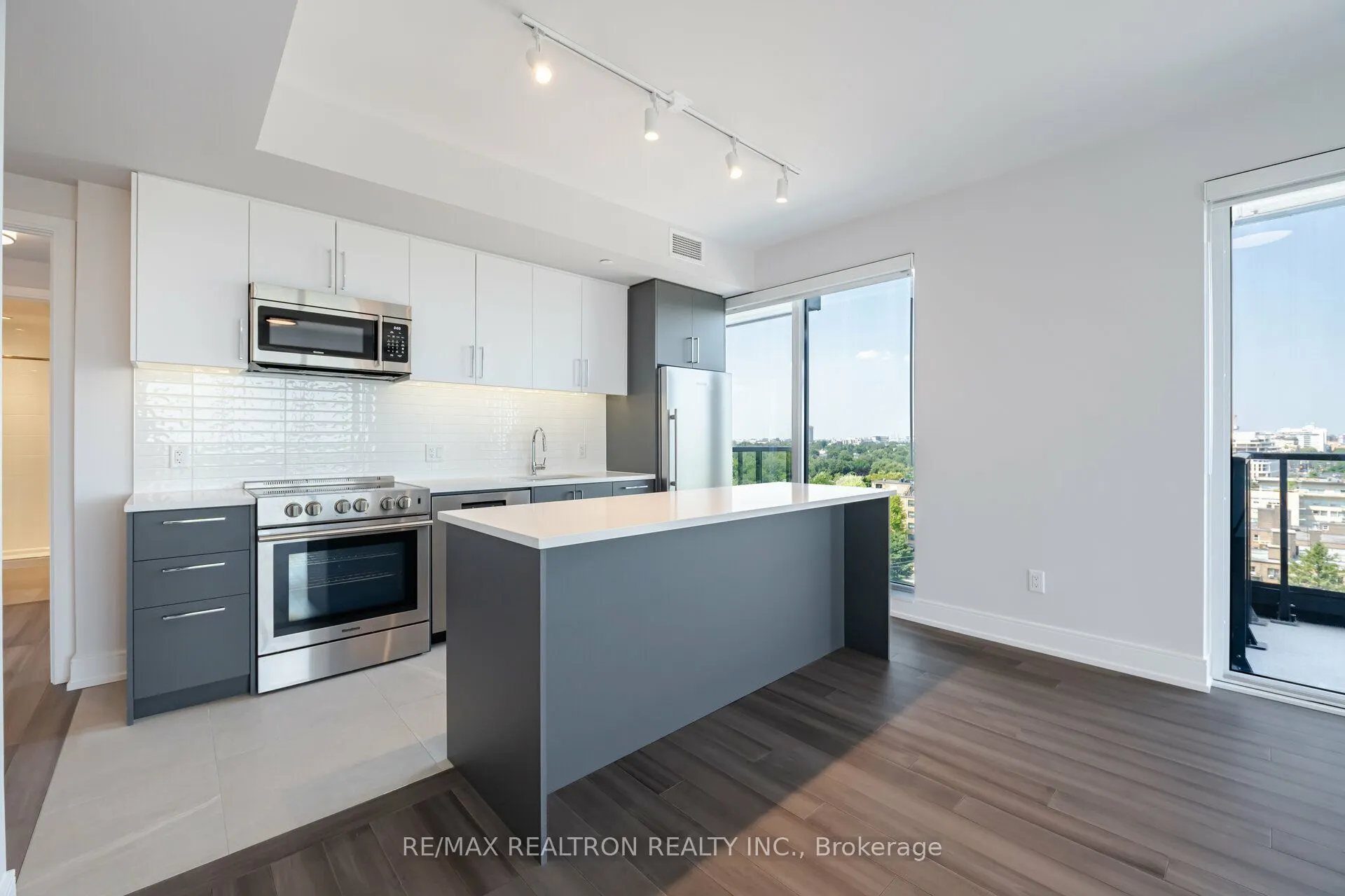 2525 Bathurst Street, #1009