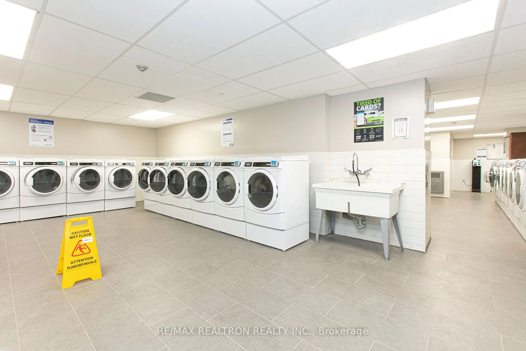 666 Spadina Avenue, #711