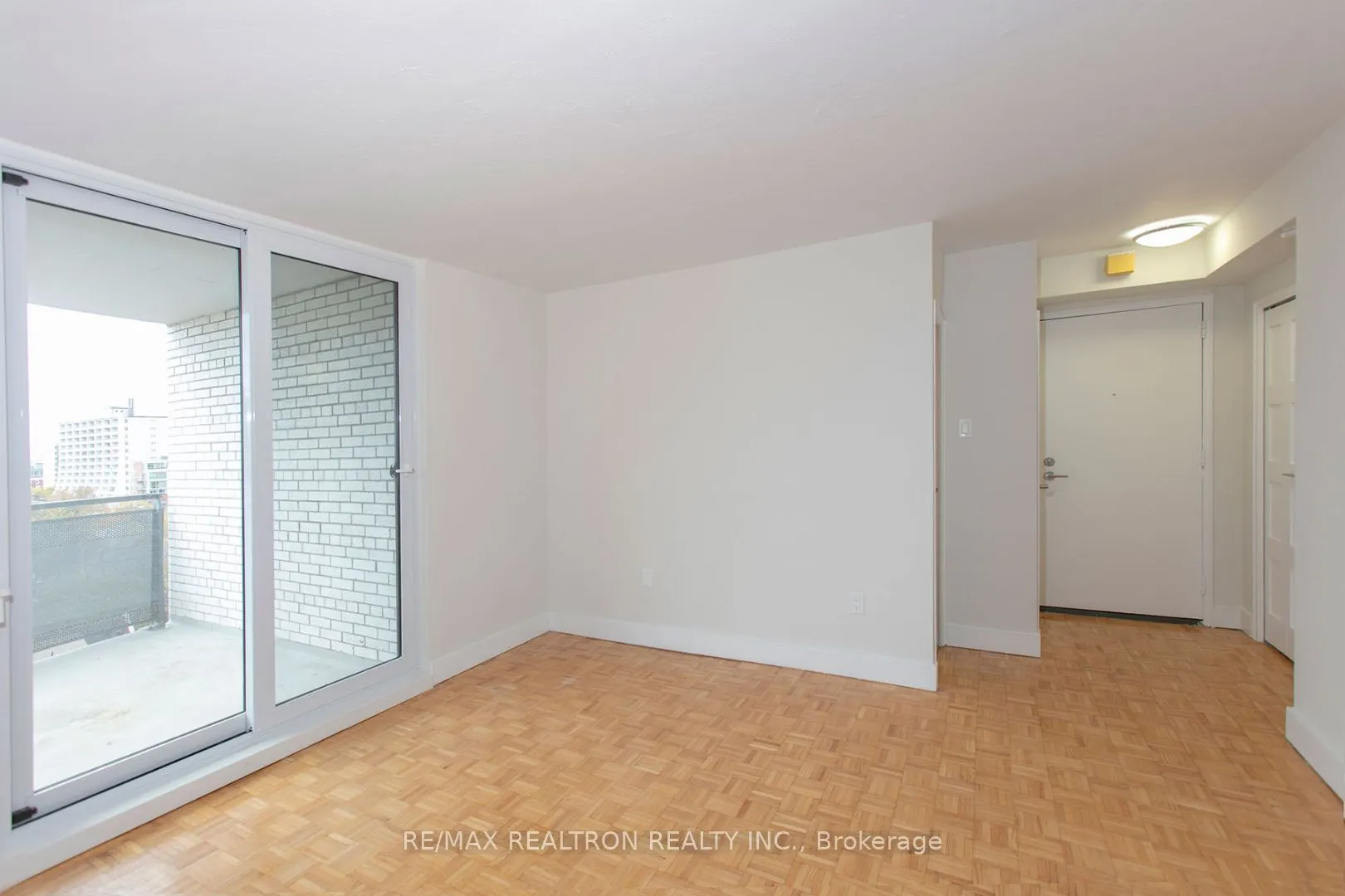 485 Huron Street, #204