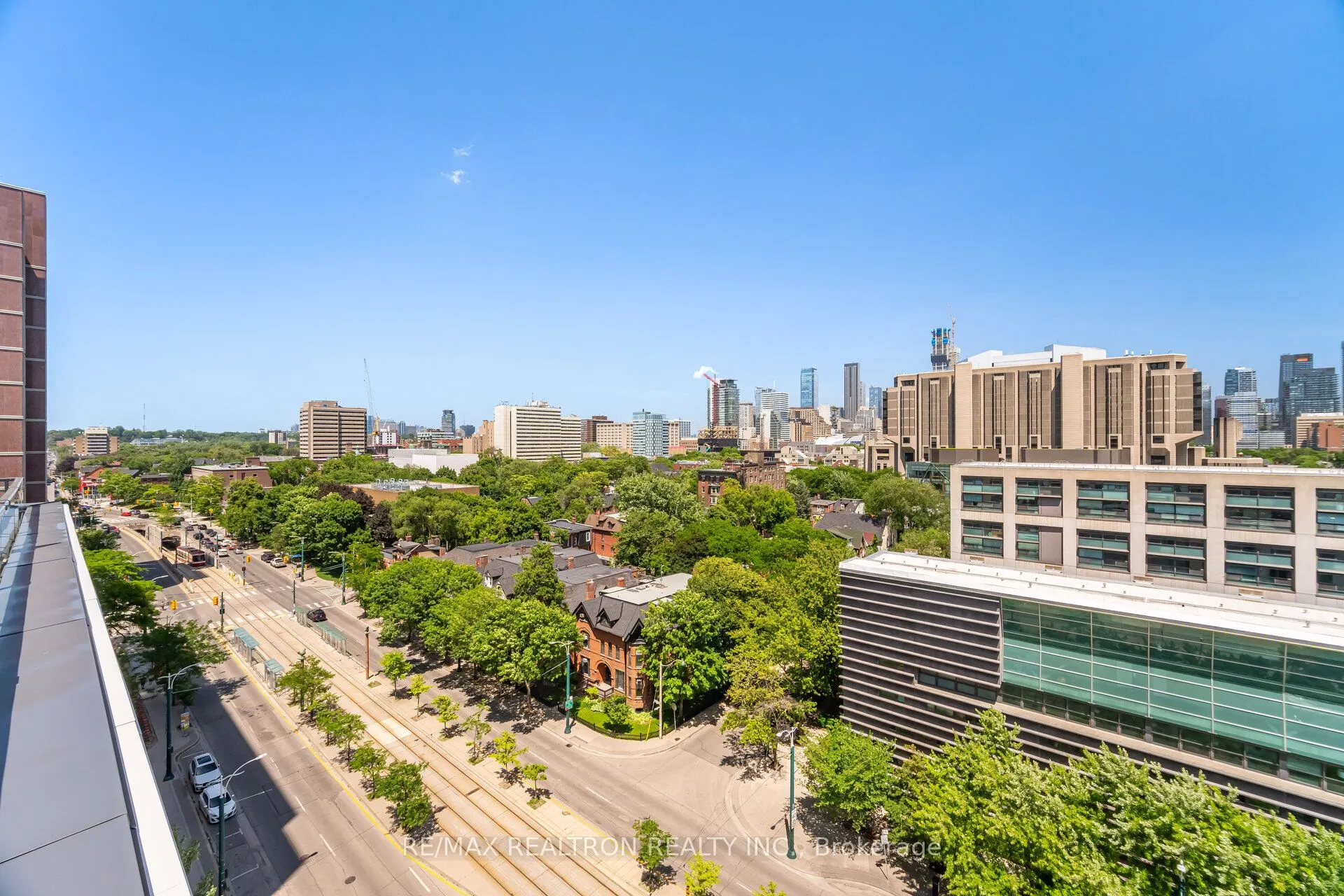 664 Spadina Avenue, #1005