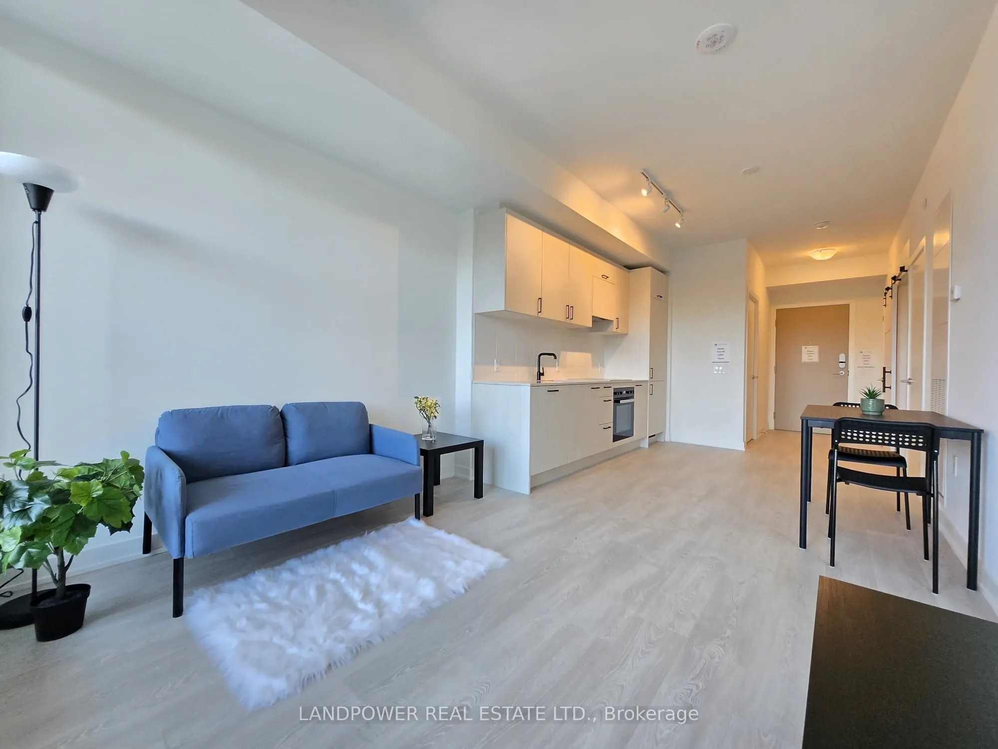 1 Kyle Lowry Road, #211