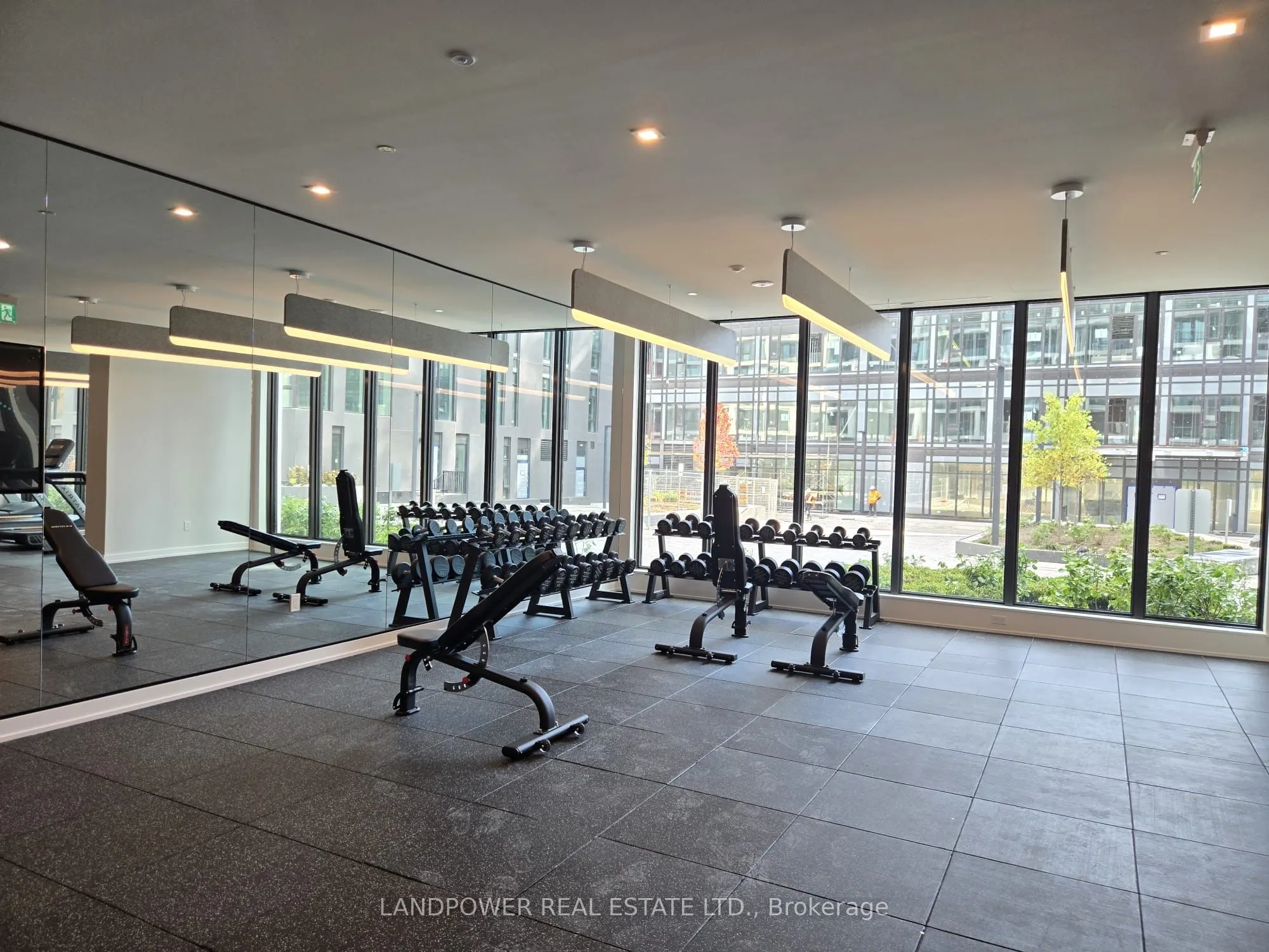 1 Kyle Lowry Road, #211