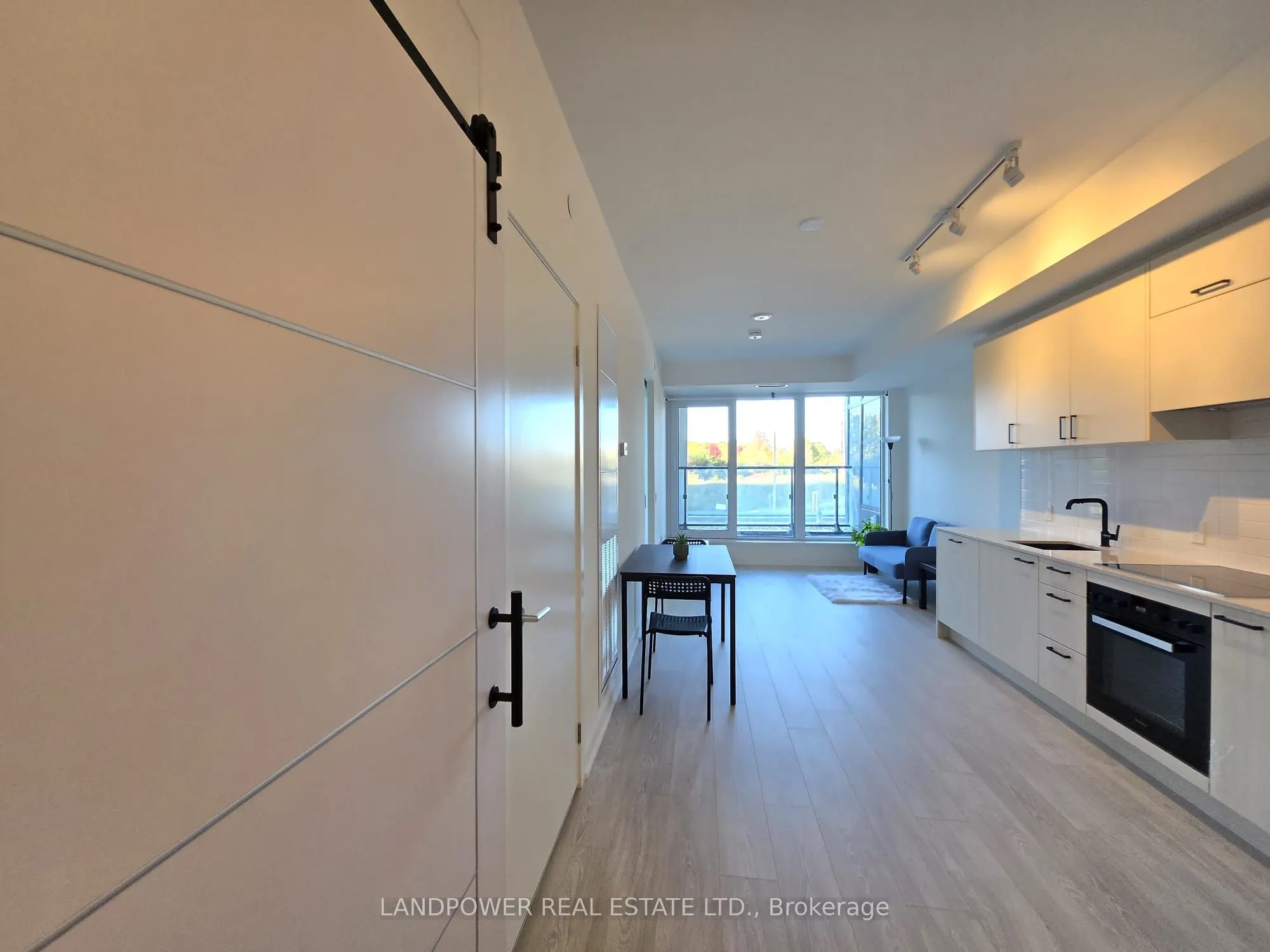 1 Kyle Lowry Road, #211