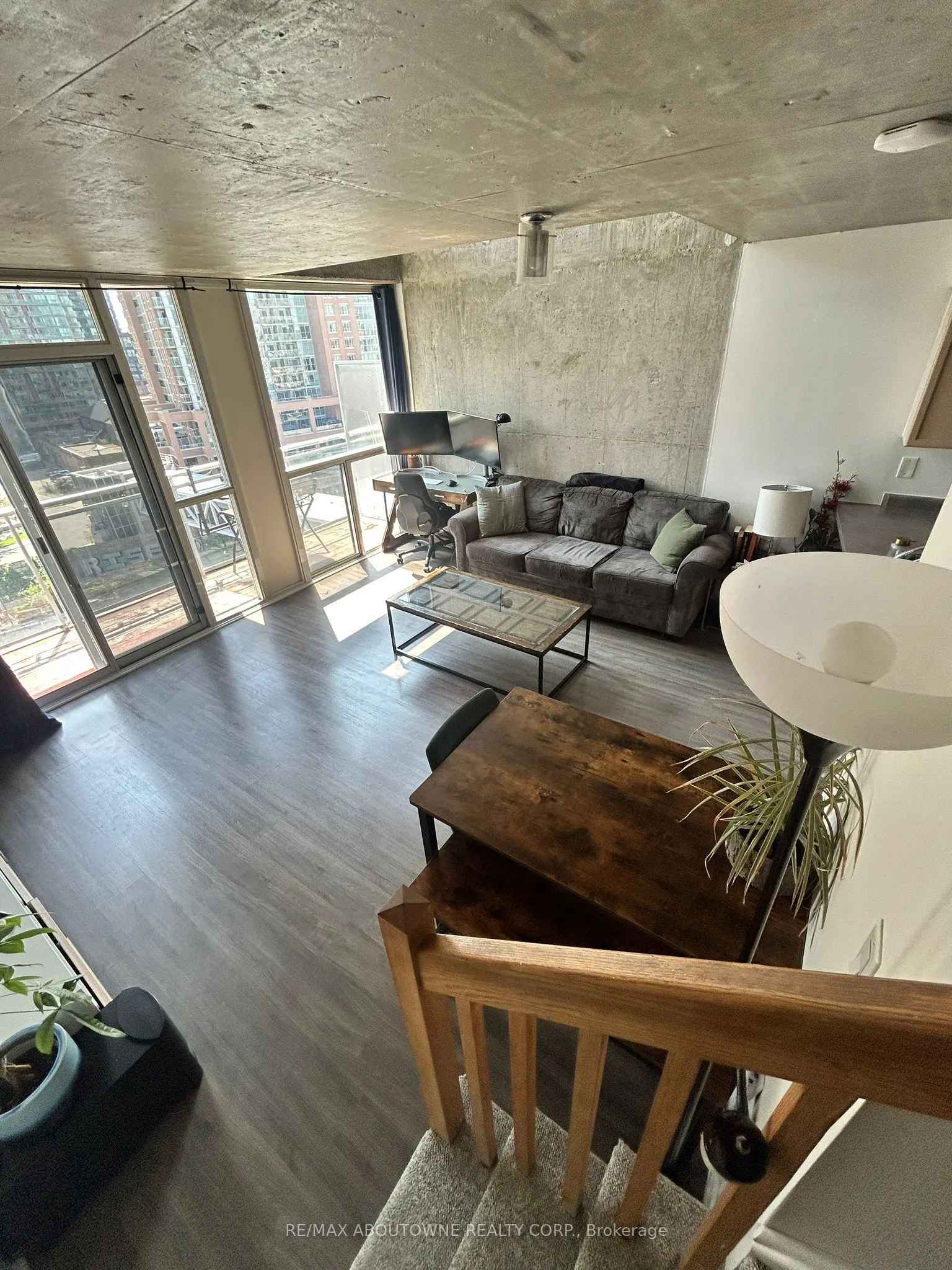 1029 King Street W, #1005