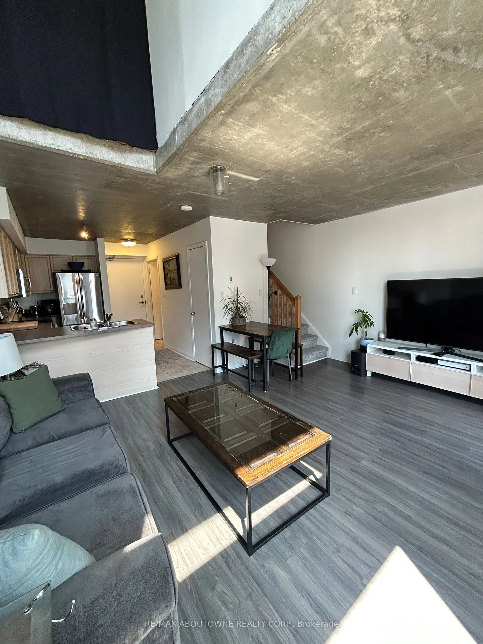 1029 King Street W, #1005