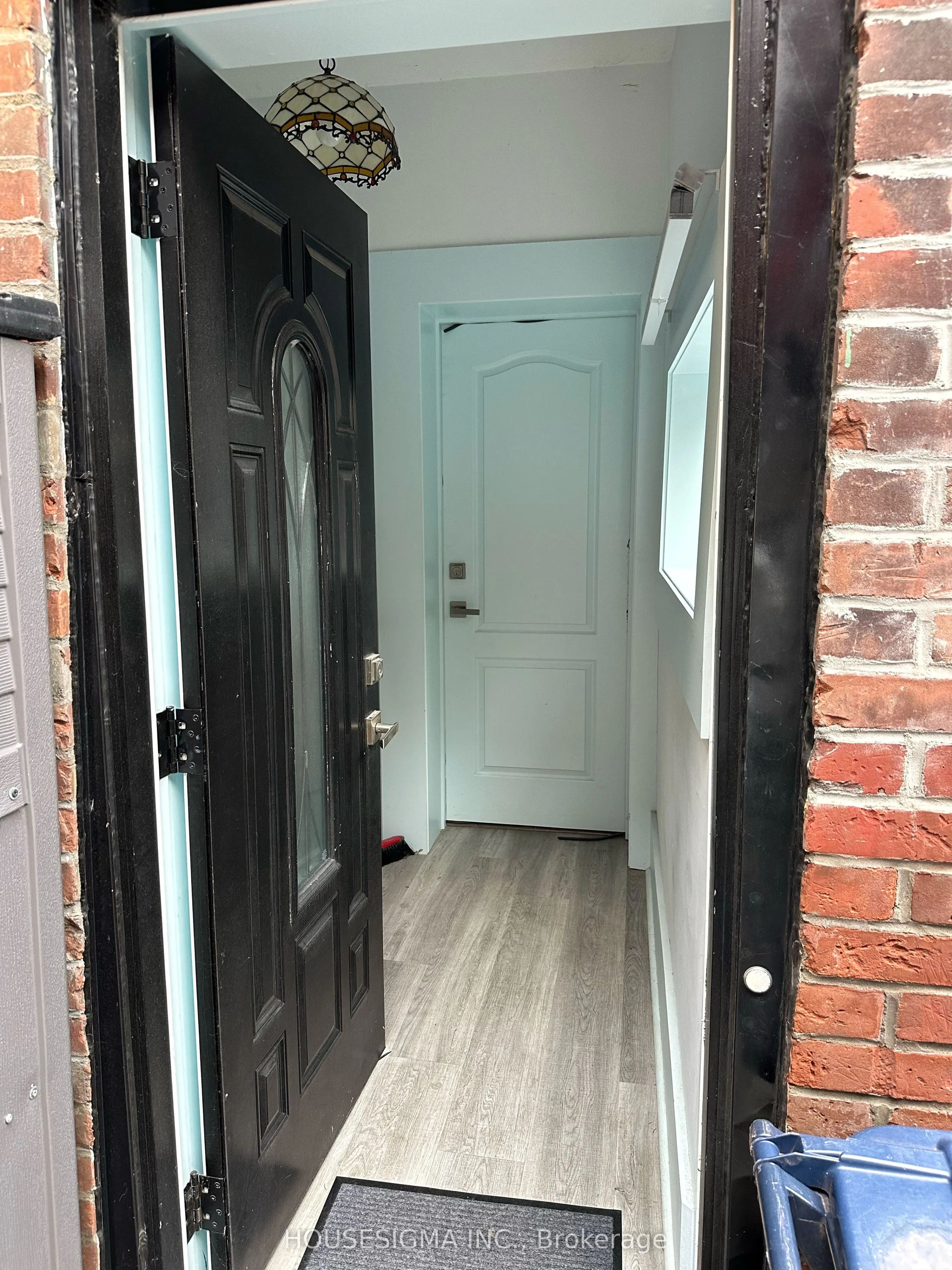 48 Euclid Avenue, #Lower