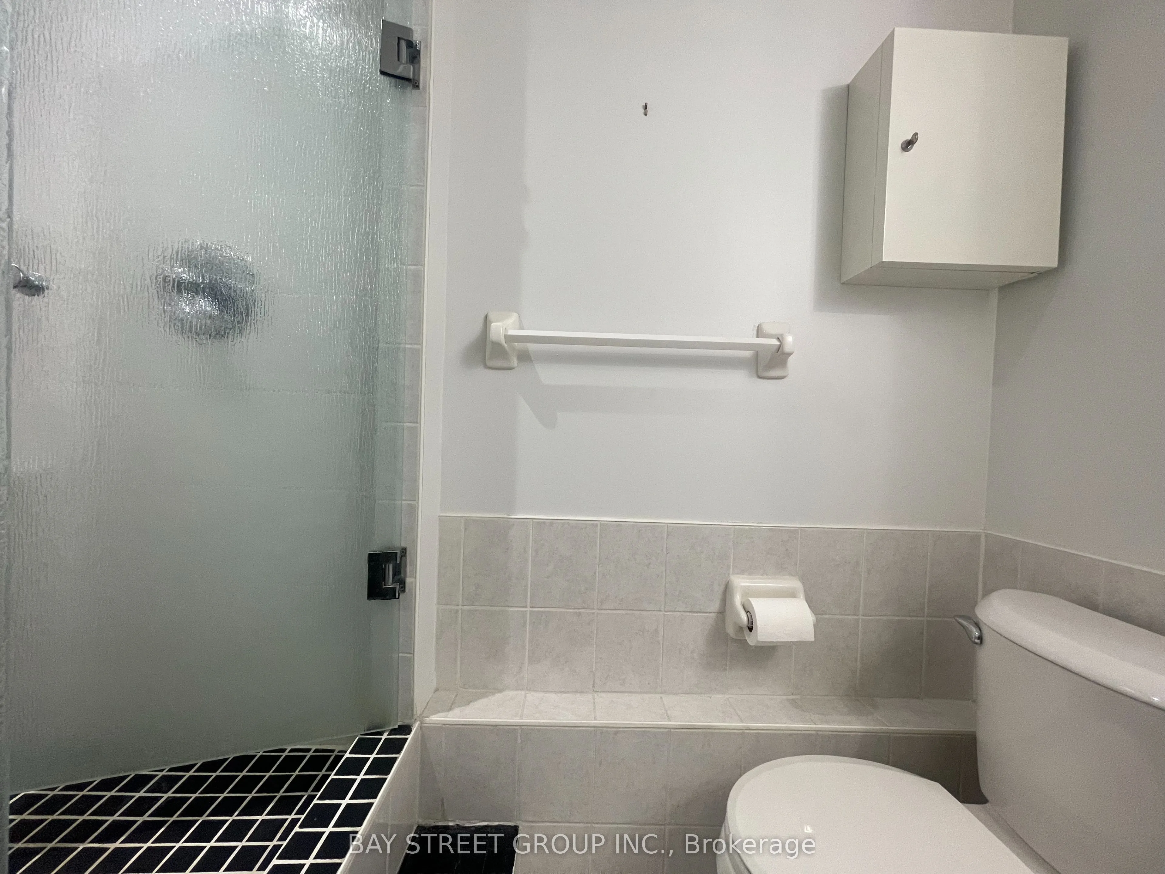 736 Bay Street, #1910