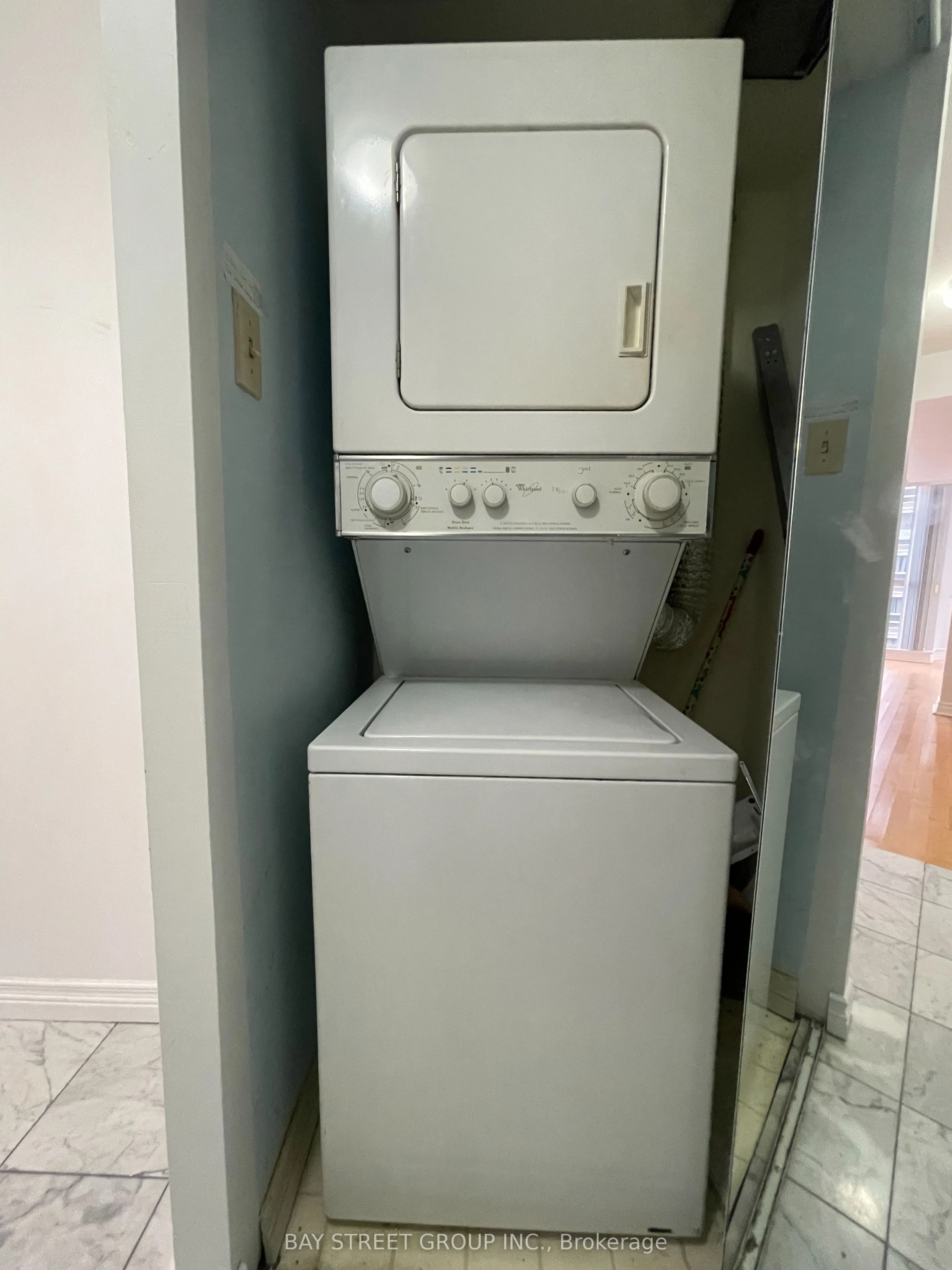 736 Bay Street, #1910