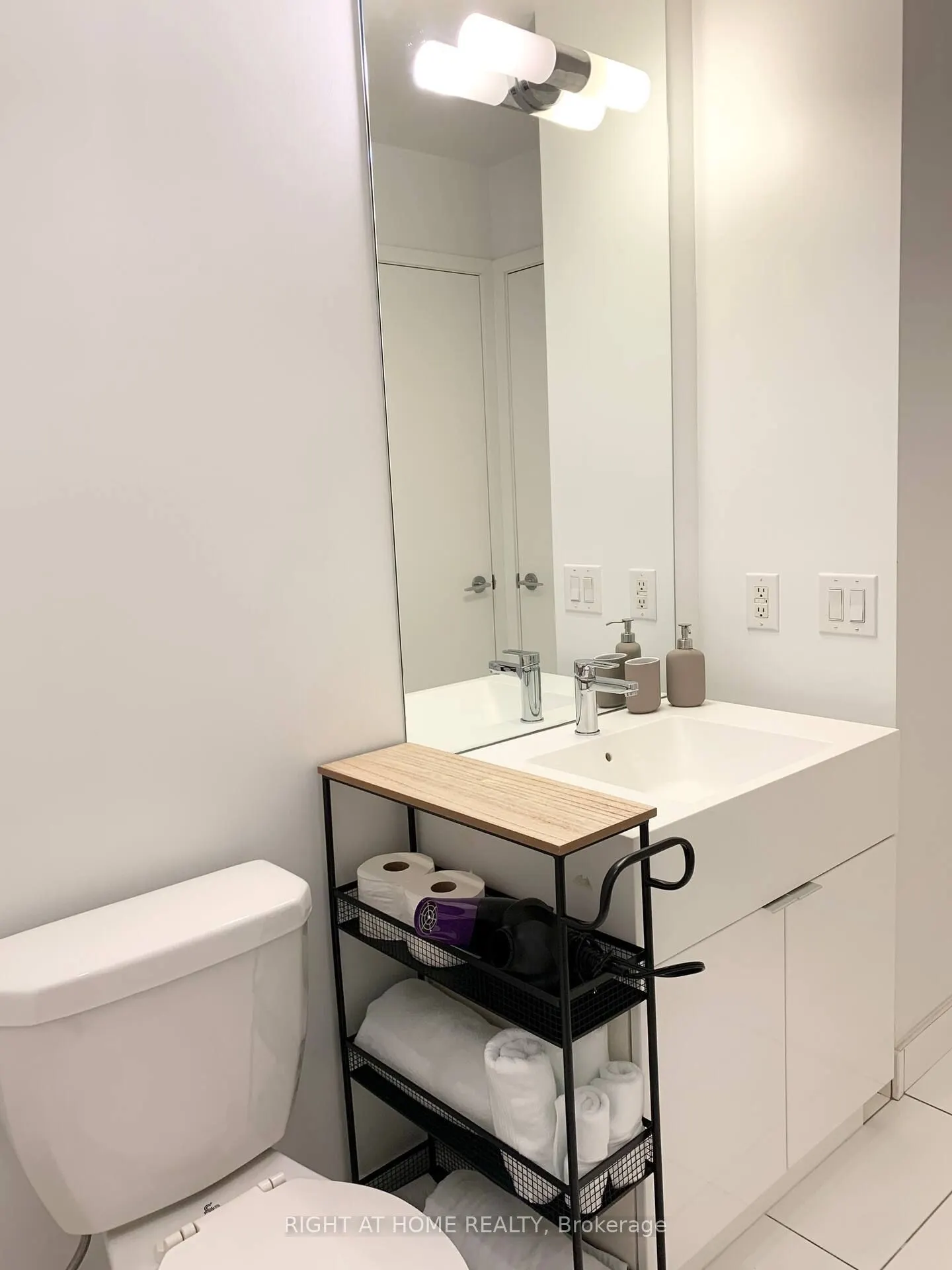 15 Iceboat Terrace, #3303