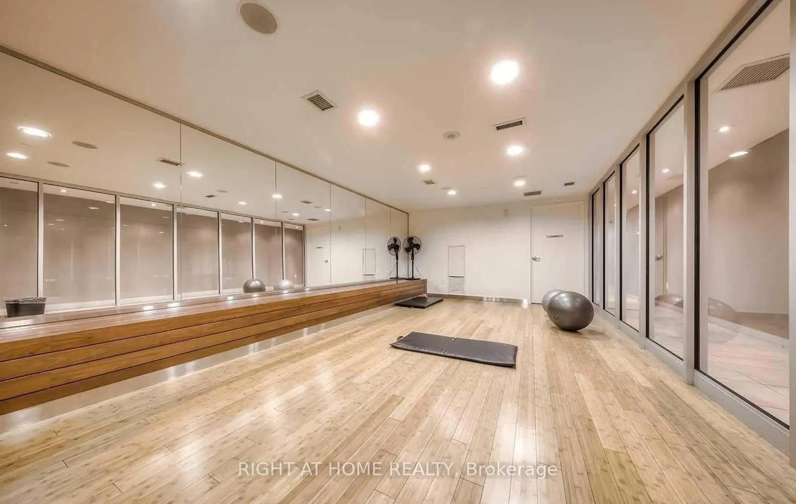 15 Iceboat Terrace, #3303