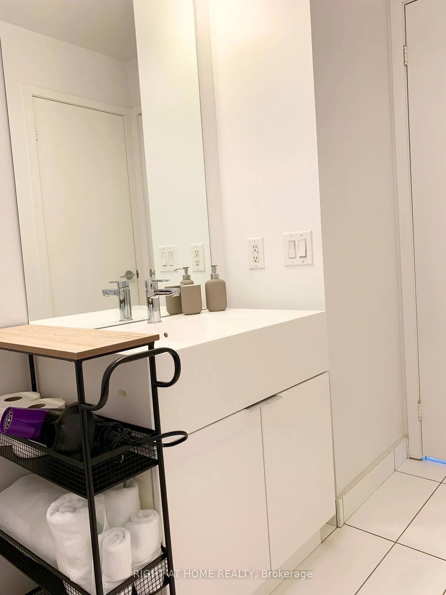 15 Iceboat Terrace, #3303