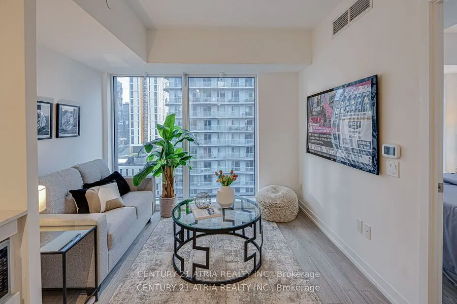 82 Dalhousie Street, #2215