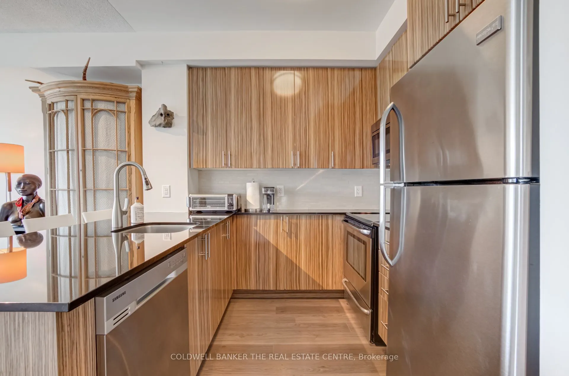 225 Sackville Street, #2205