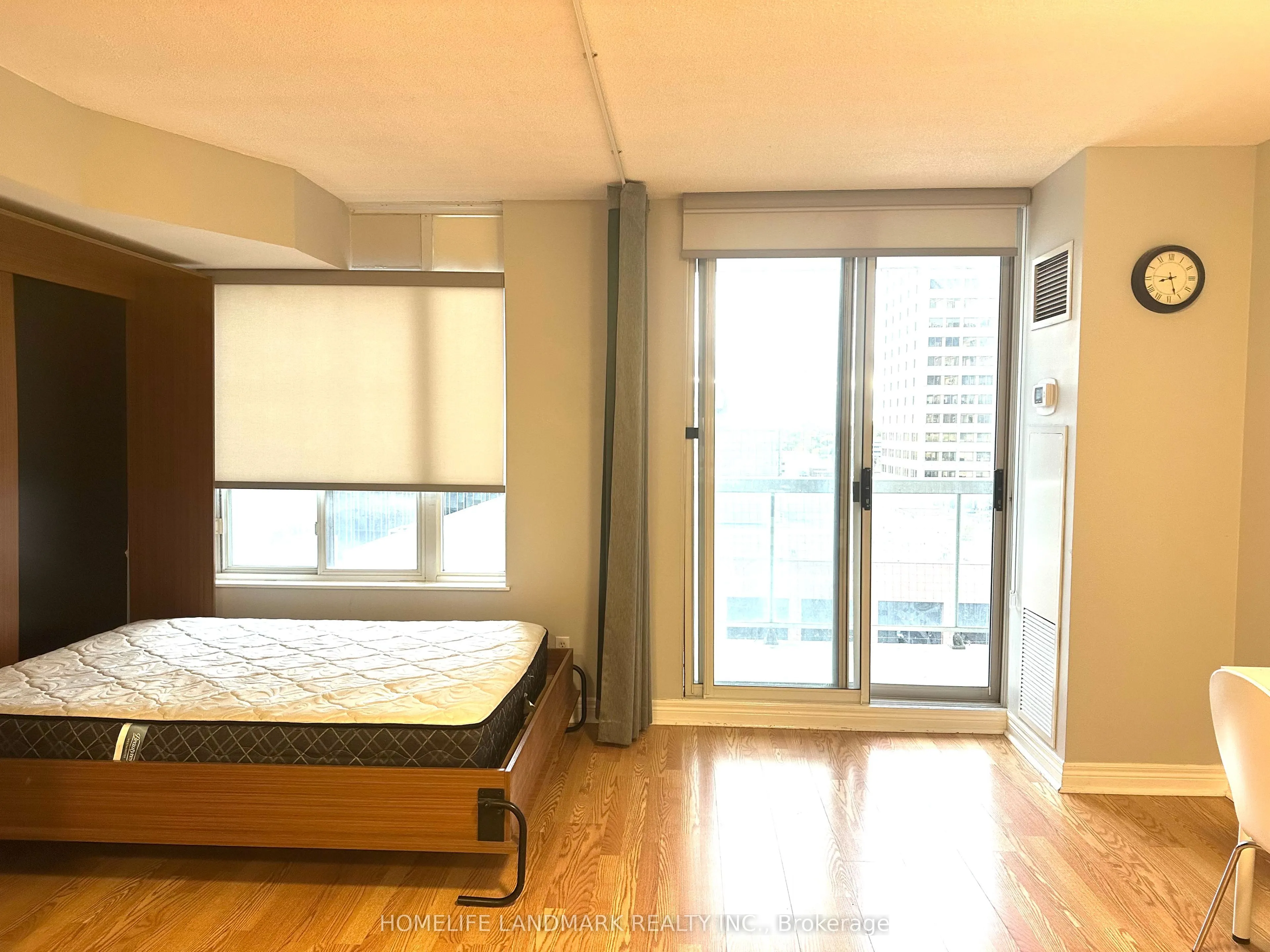 43 Eglinton Avenue E, #1601