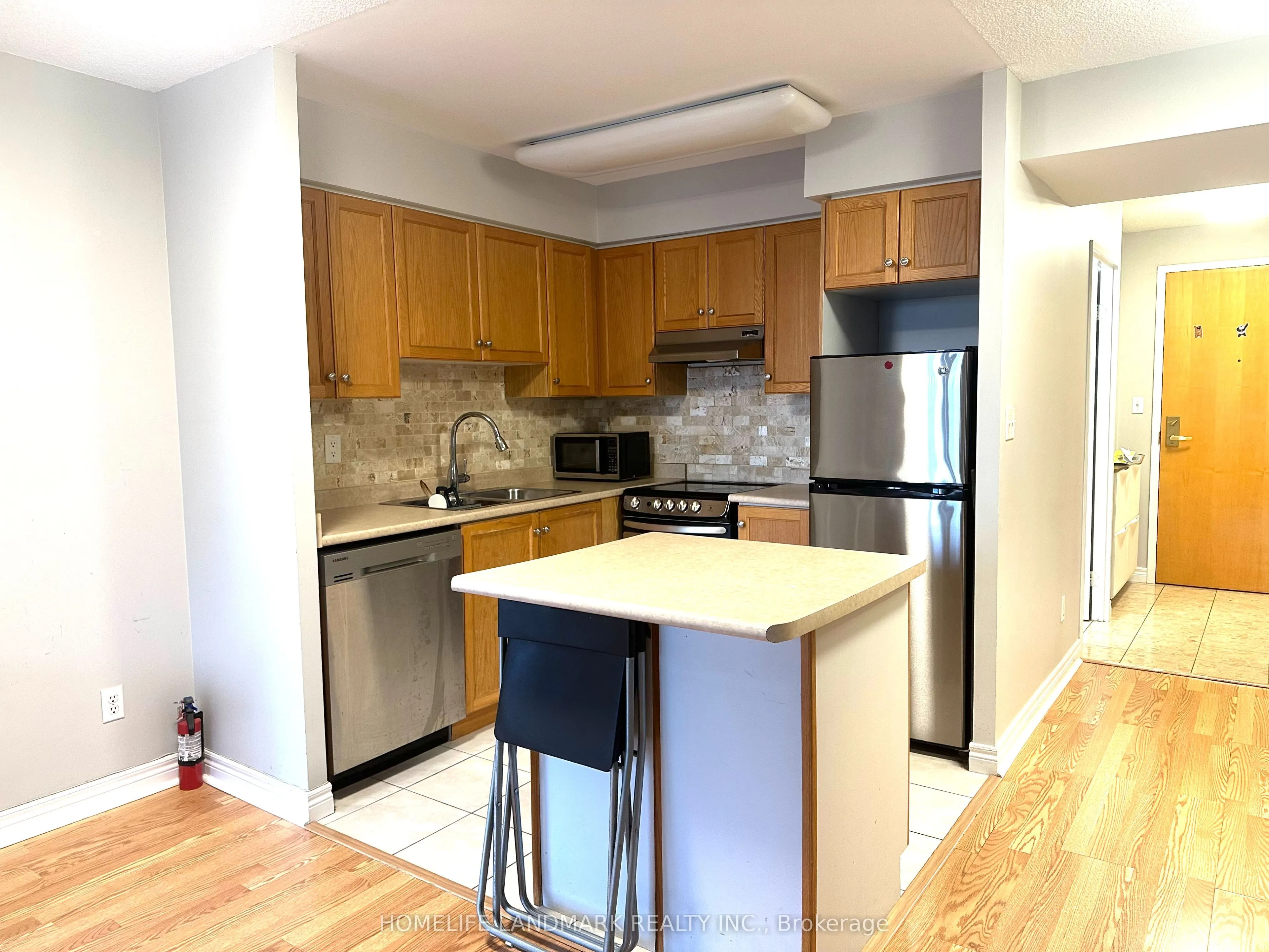 43 Eglinton Avenue E, #1601