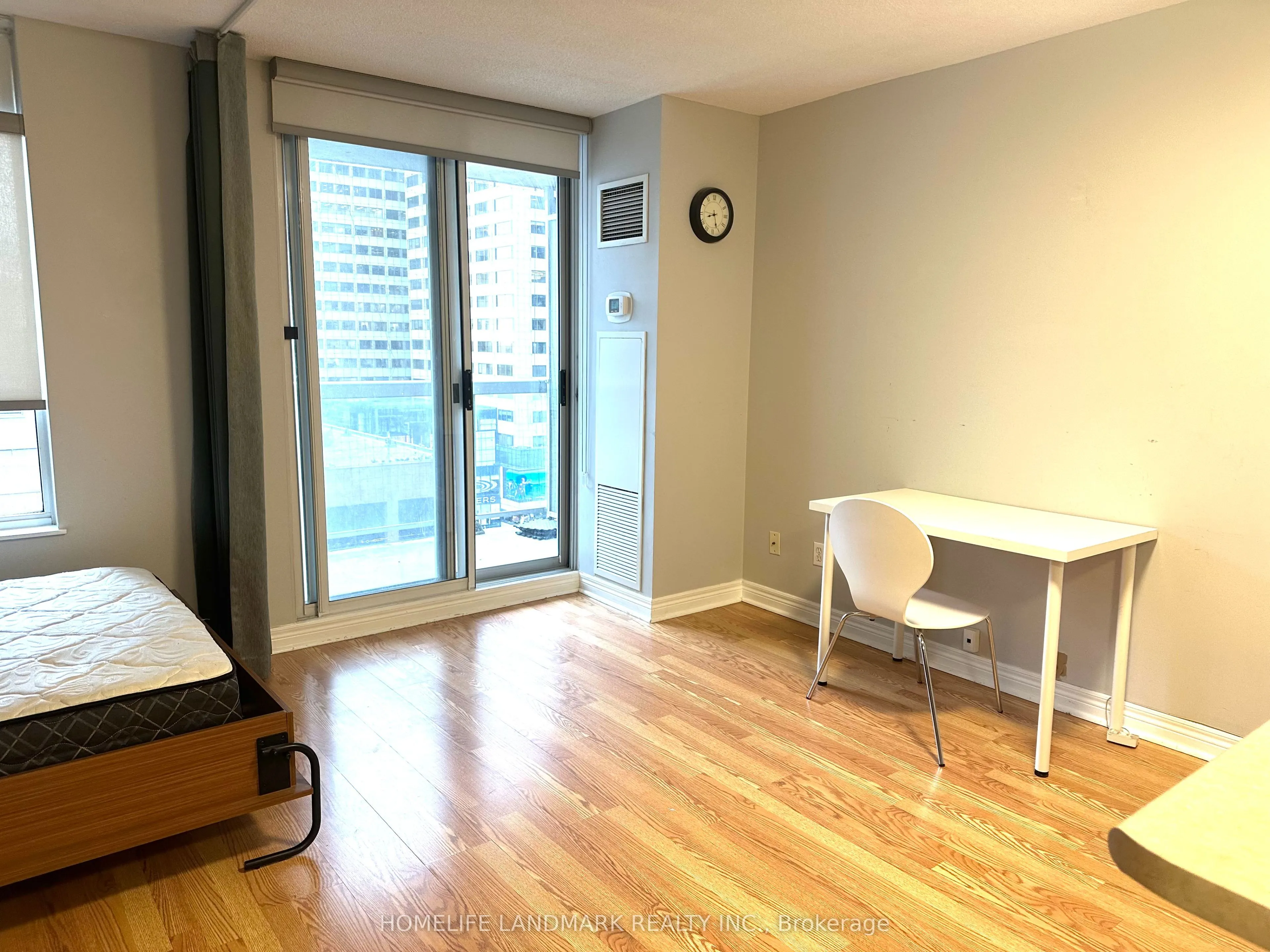 43 Eglinton Avenue E, #1601