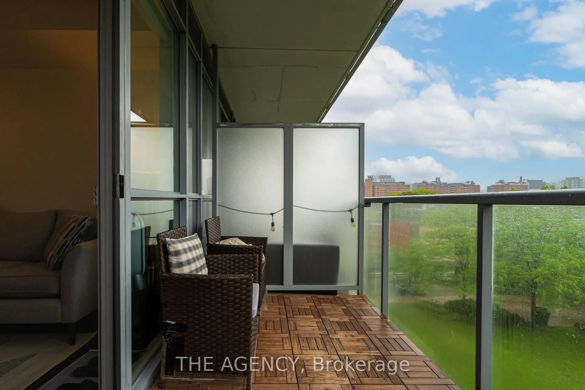 25 Cole Street, #628