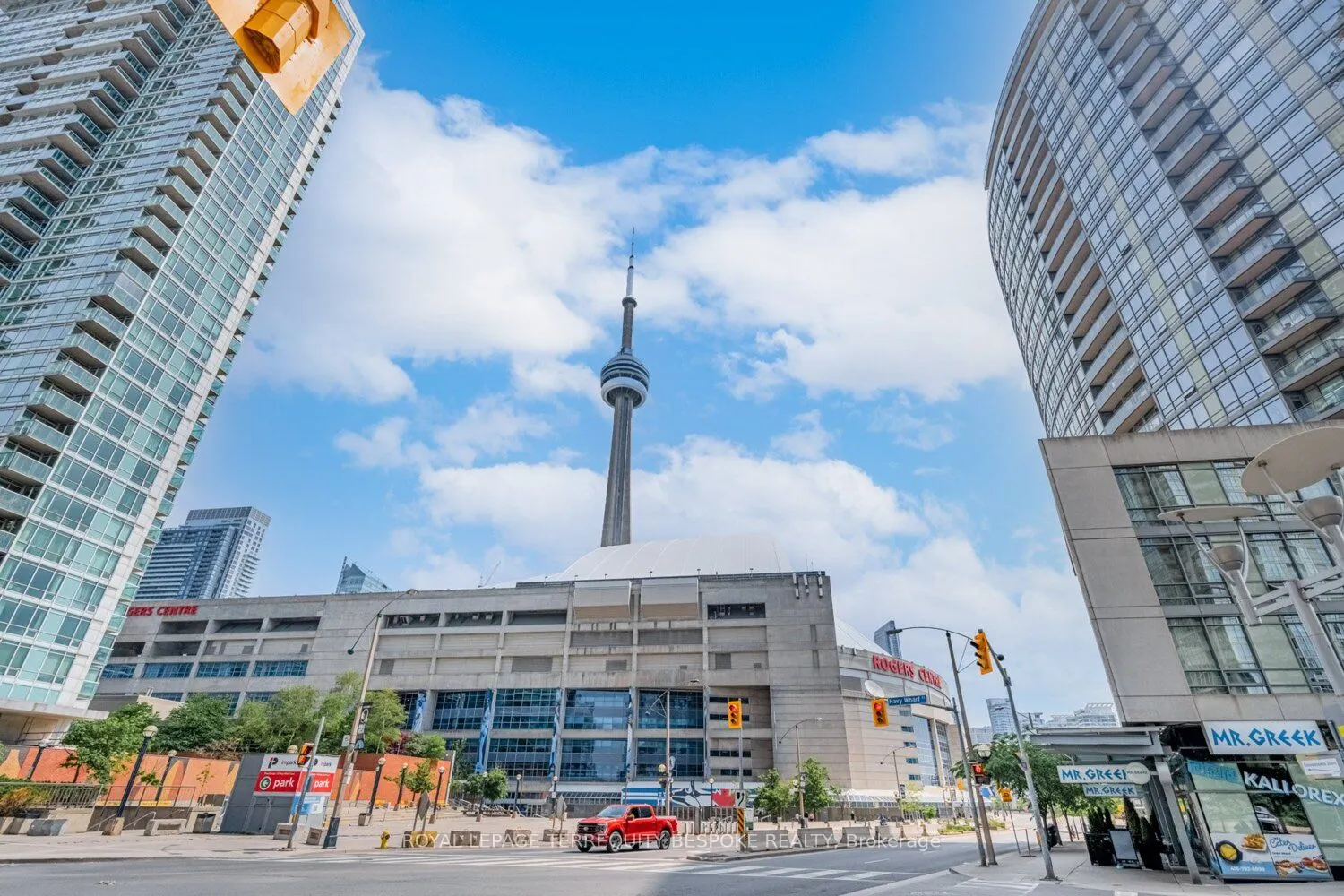 373 Front Street W, #1002