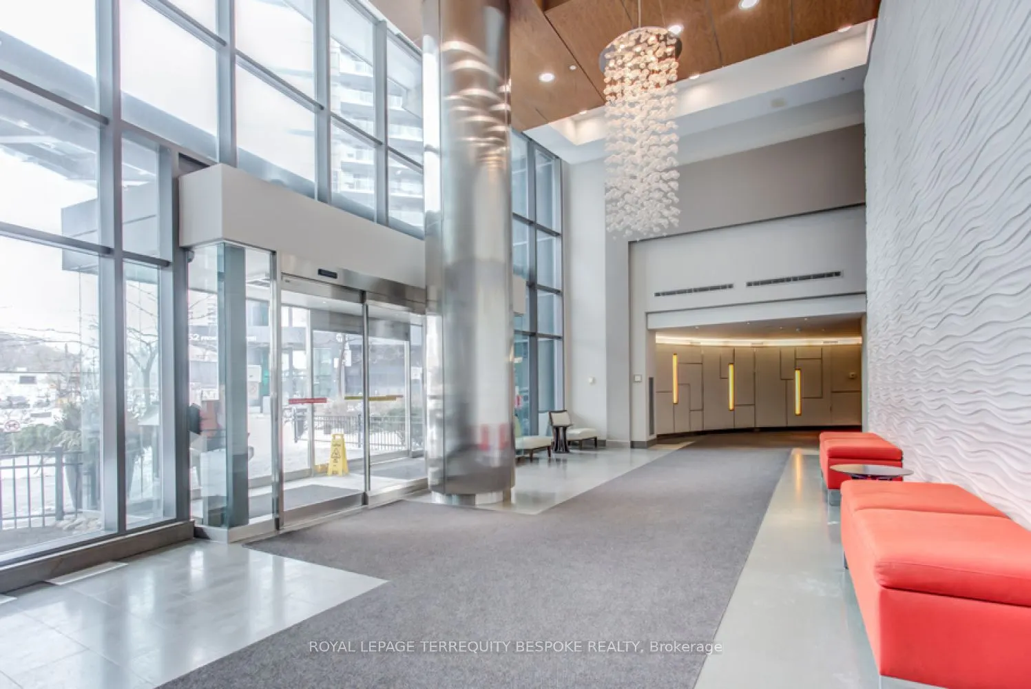 373 Front Street W, #1002