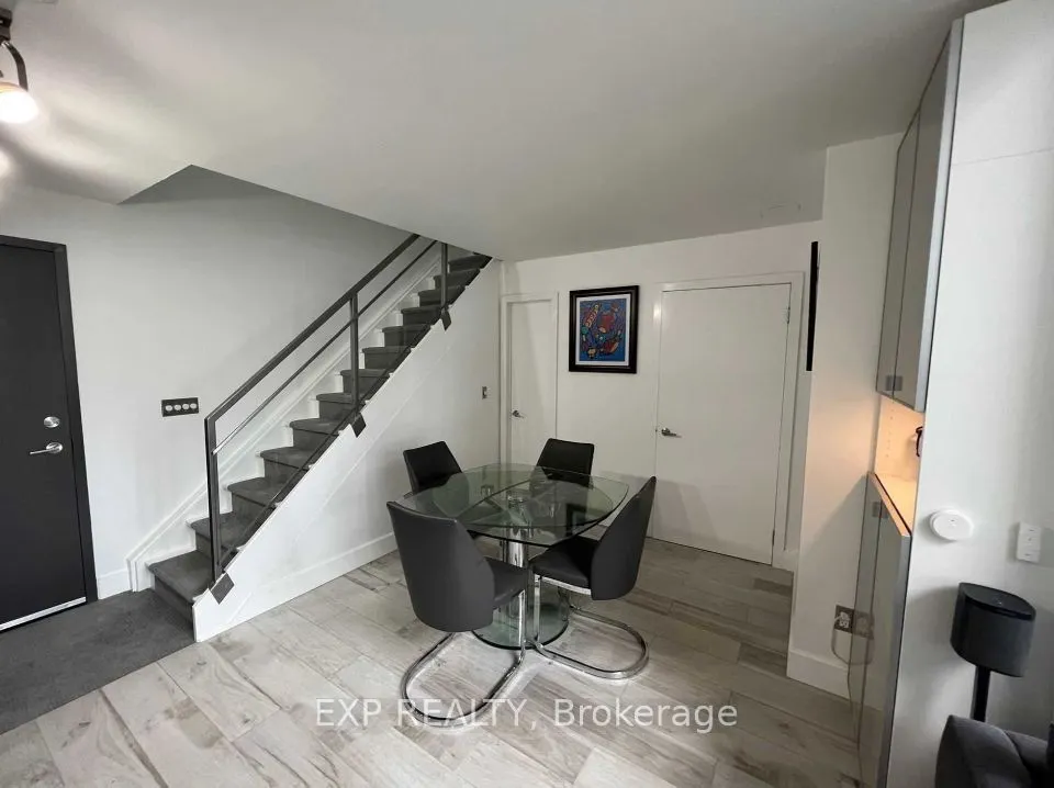 637 Lake Shore Boulevard W, #632