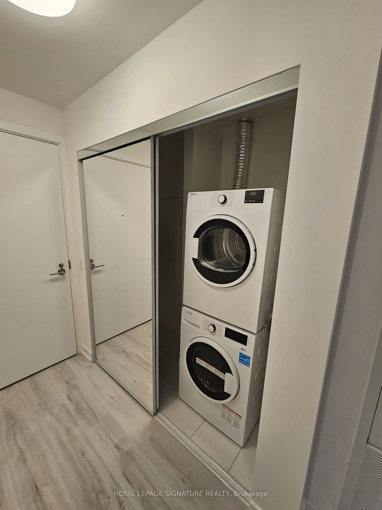 110 Broadway Avenue, #1004