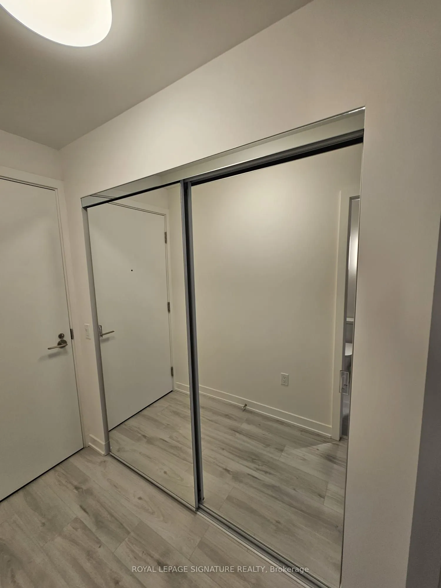 110 Broadway Avenue, #1004