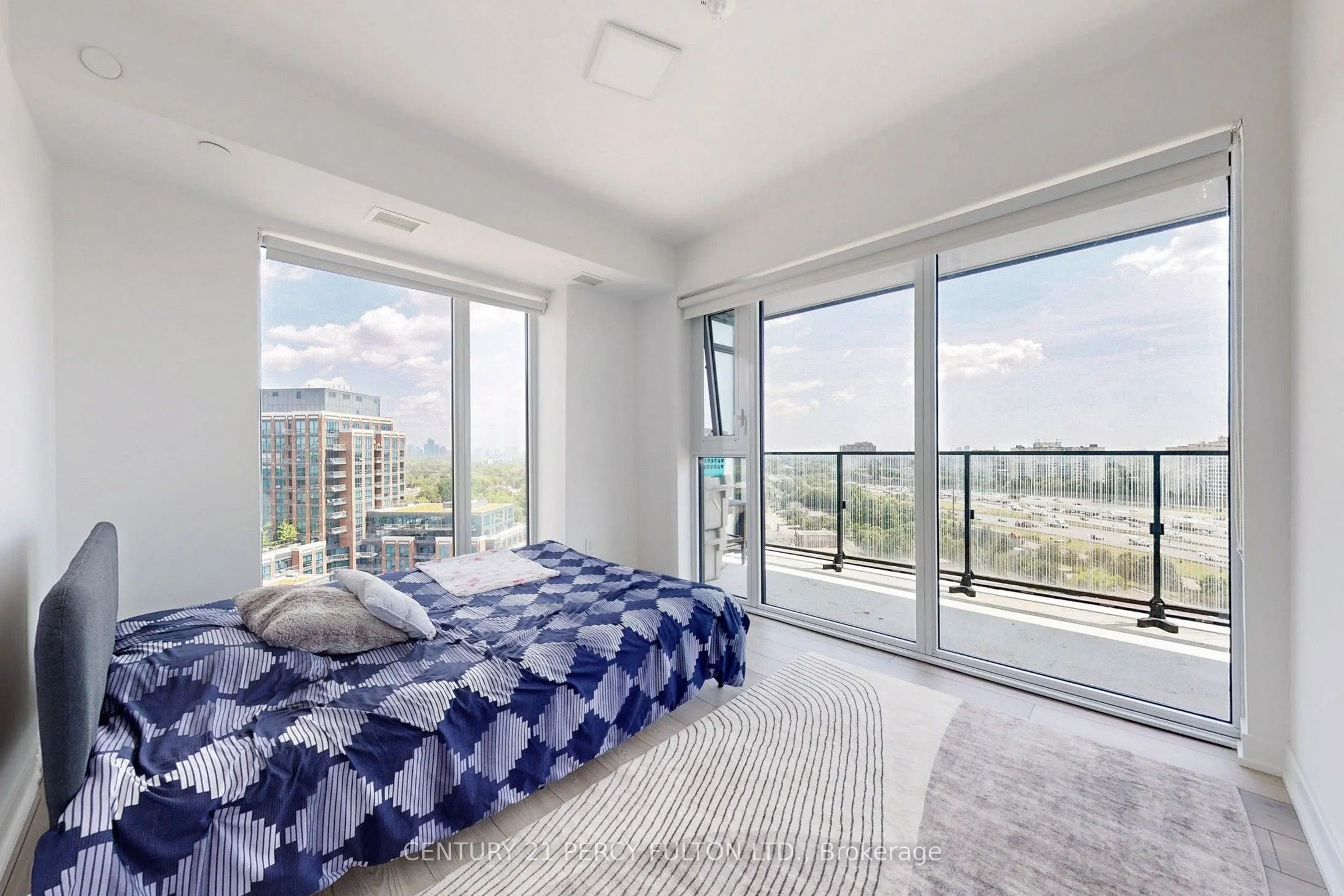 8 Tippett Road, #1305