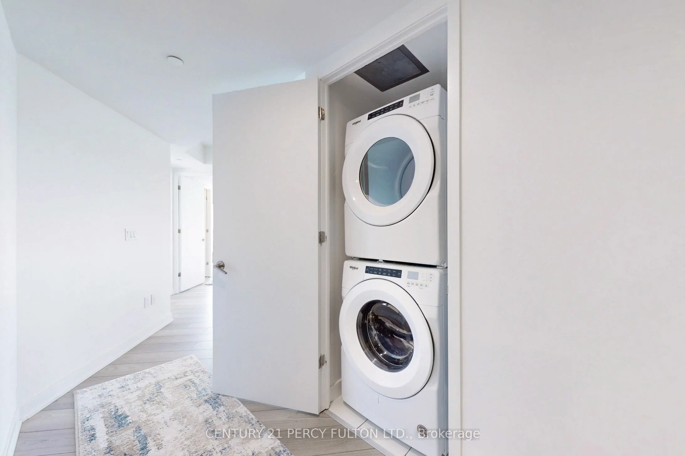 8 Tippett Road, #1305