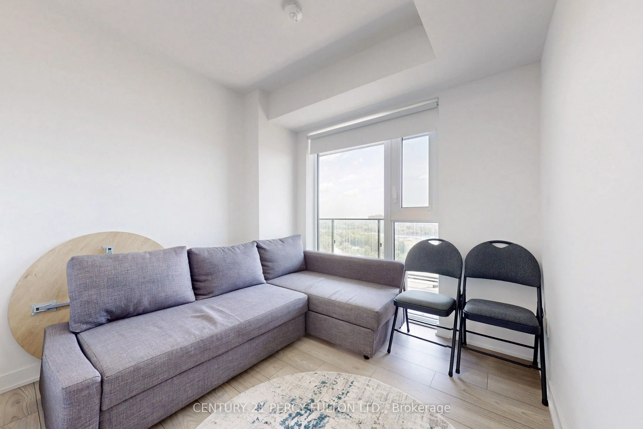 8 Tippett Road, #1305