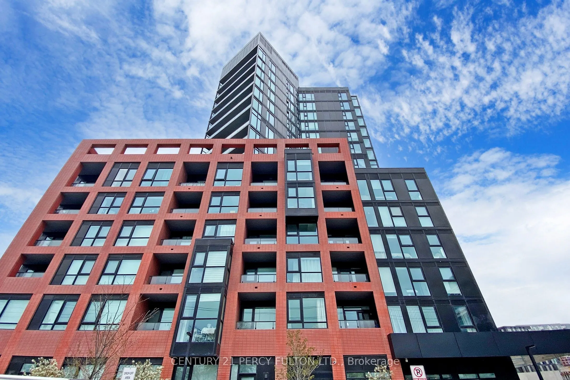 8 Tippett Road, #1305