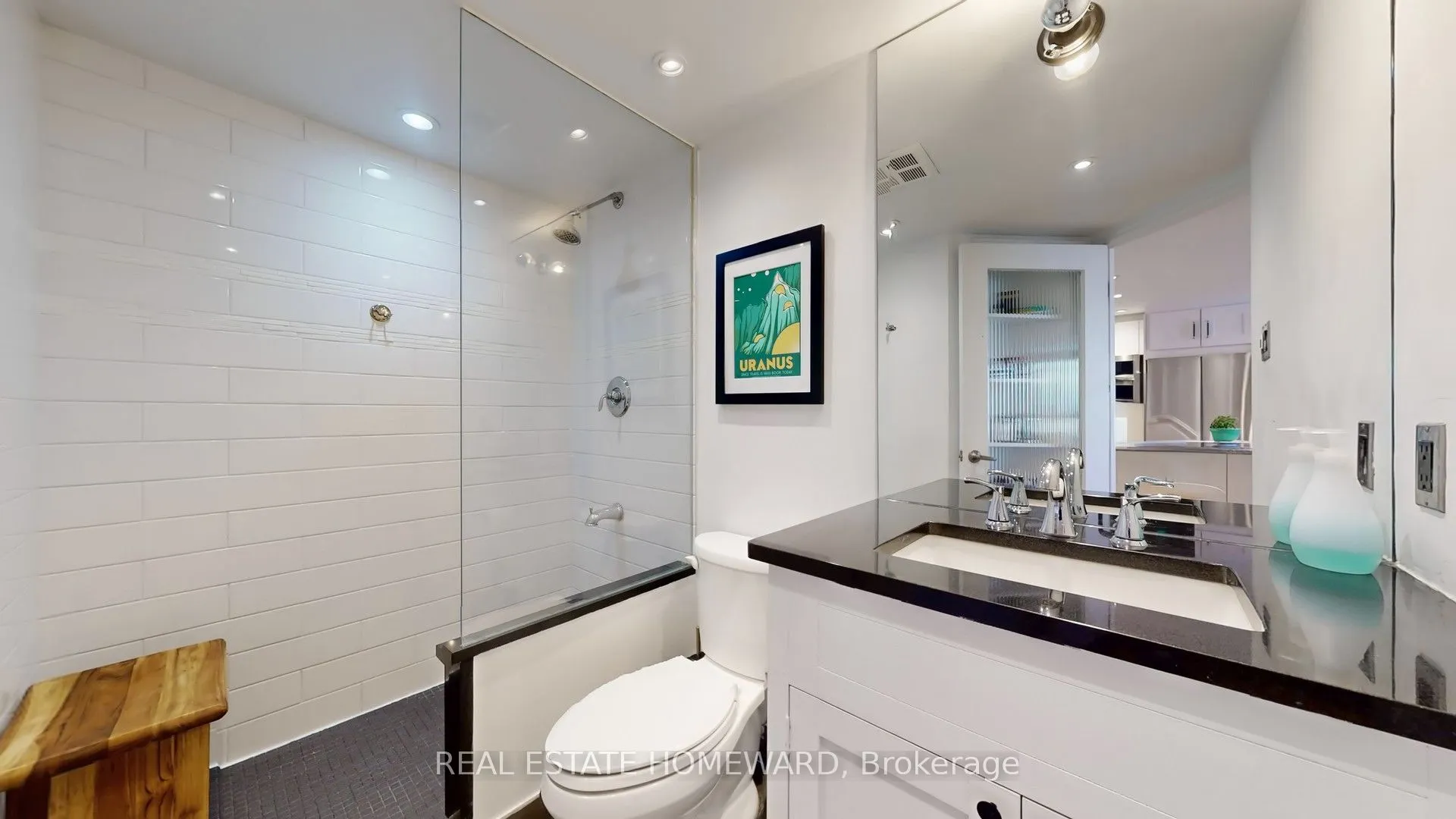 15 Maitland Place, #1606