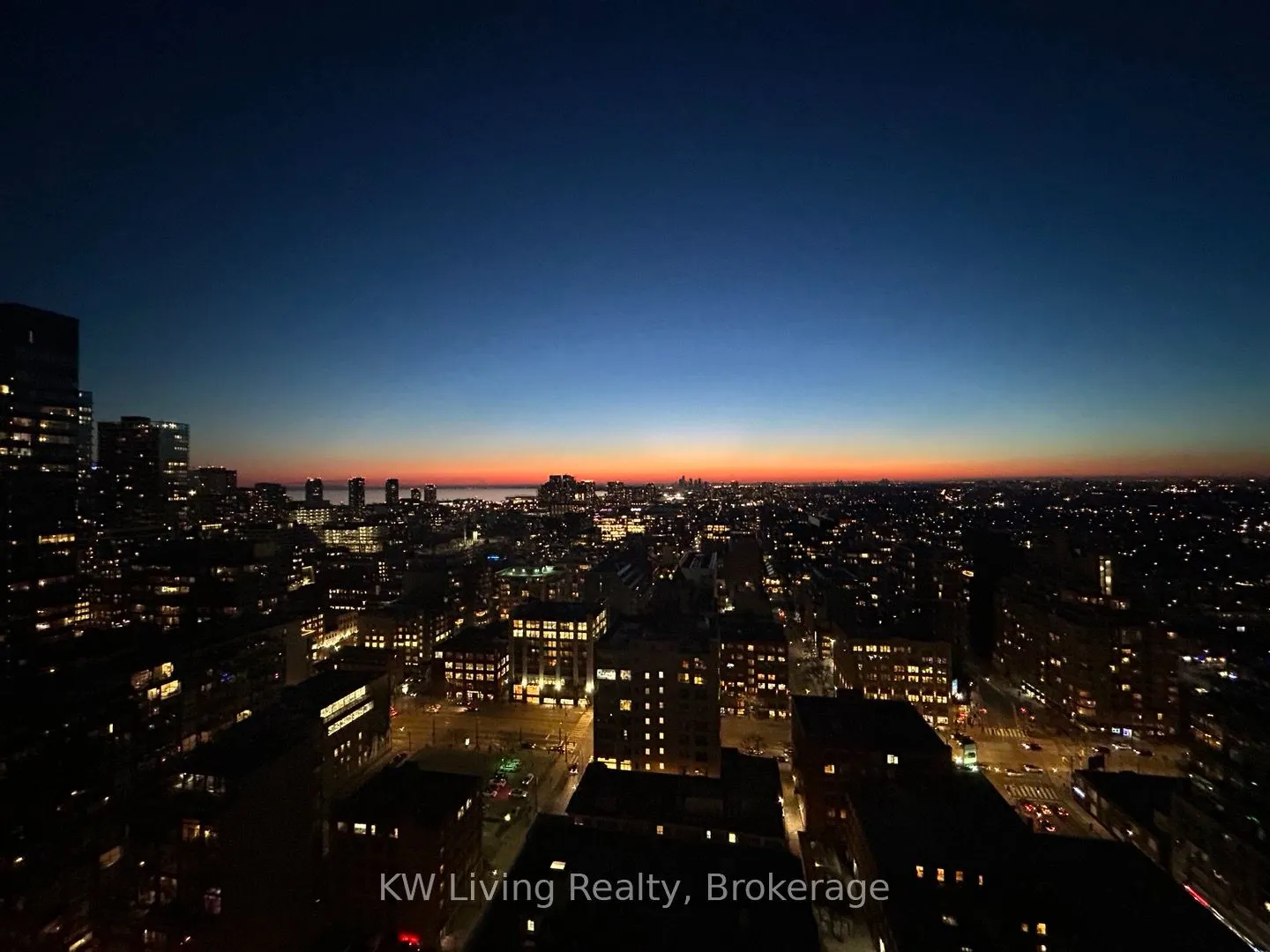 108 Peter Street, #3010