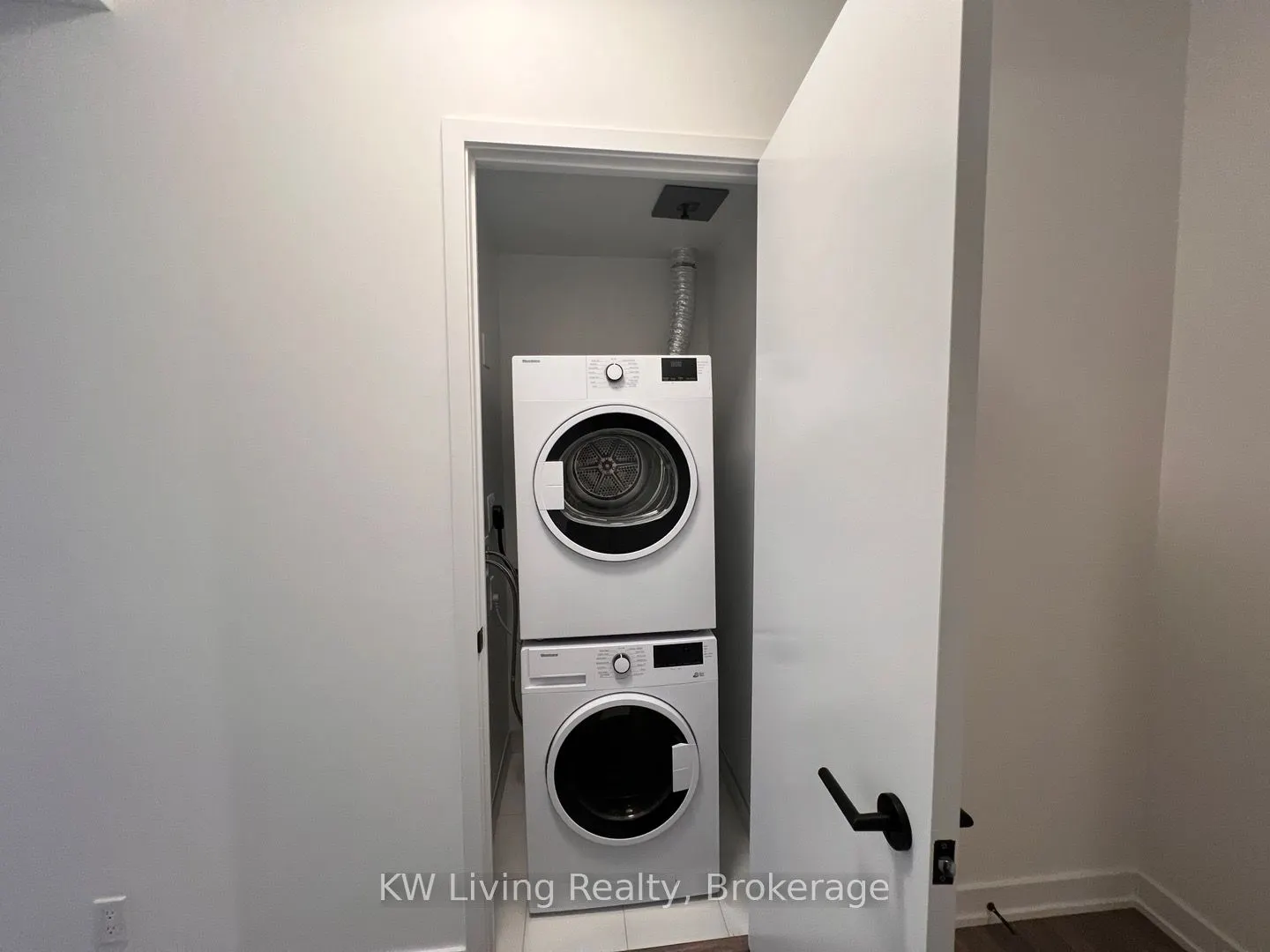 108 Peter Street, #3010