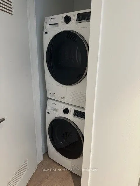 762 Bathurst Street, #2102B