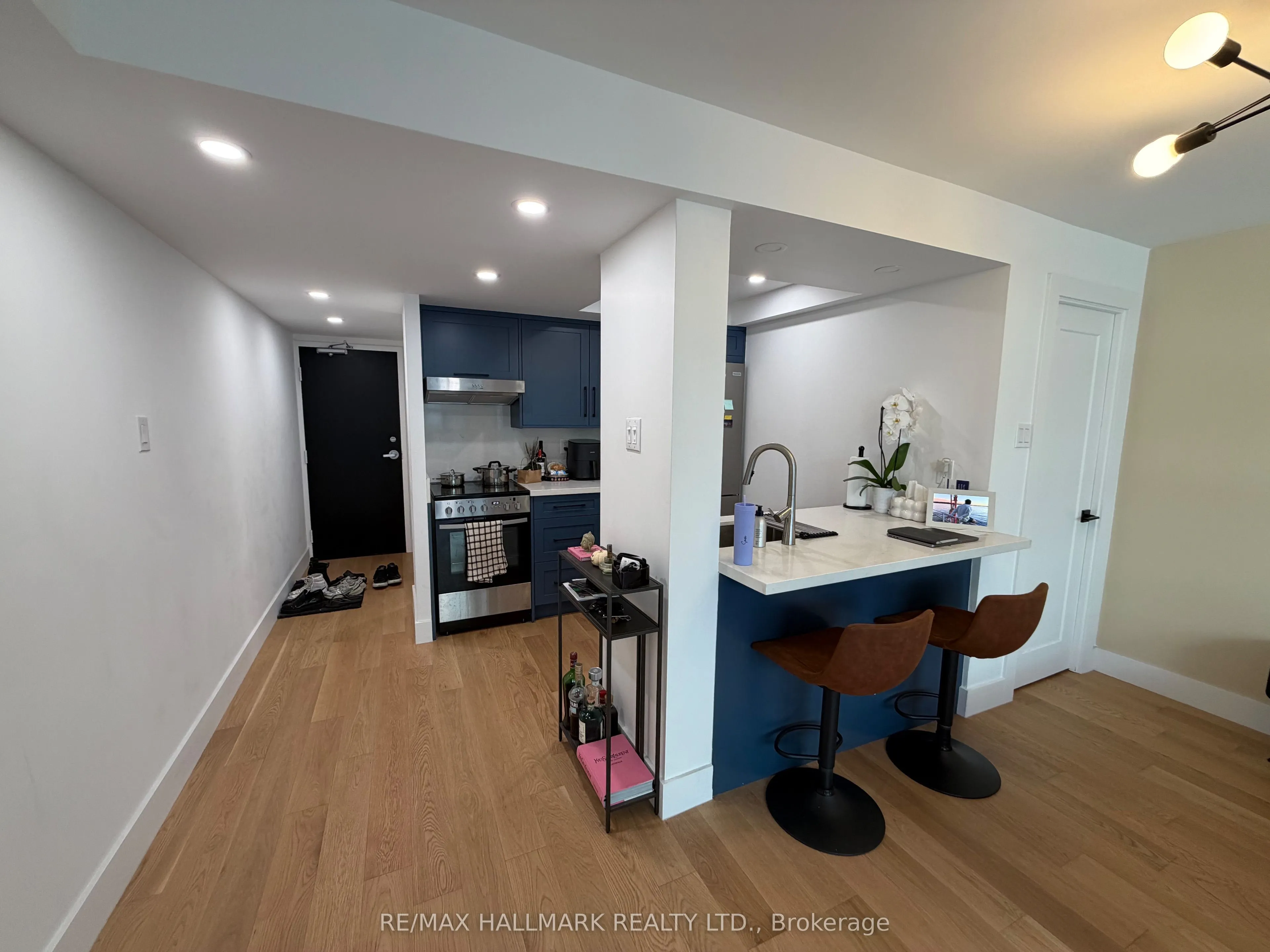 705 King Street W, #1106