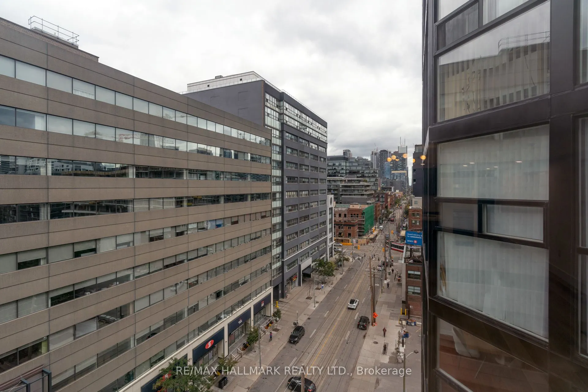 705 King Street W, #1106