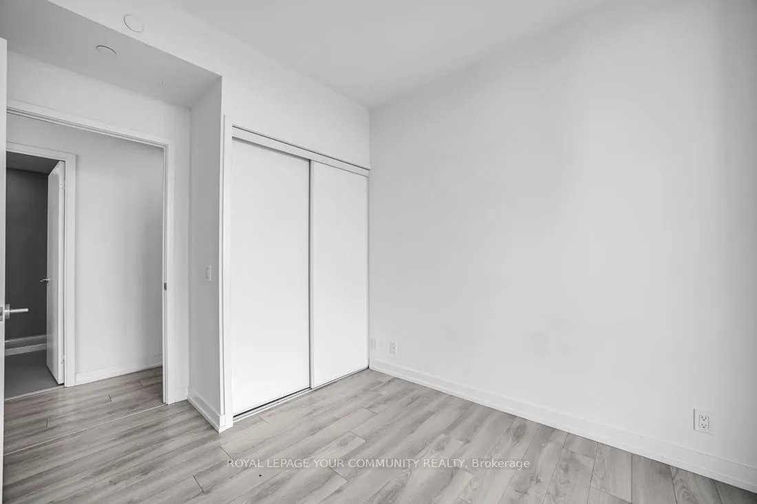 33 Helendale Avenue, #1612