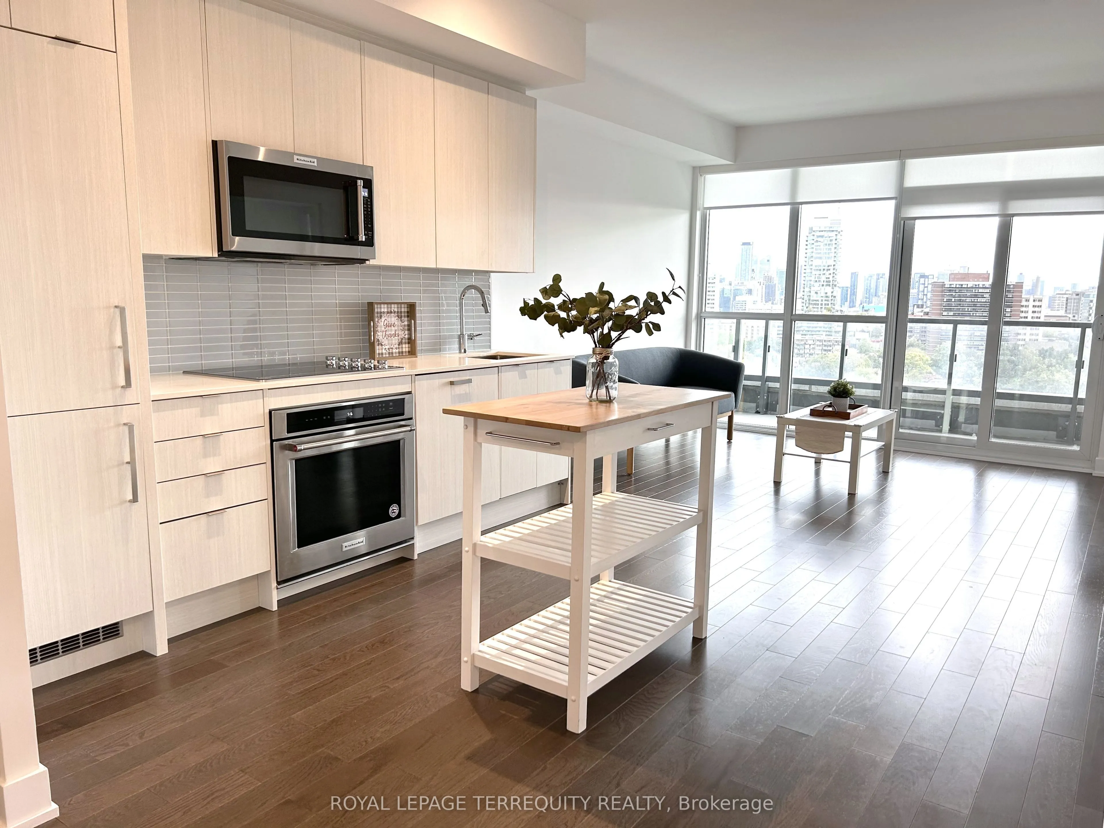 181 Bedford Road, #1408