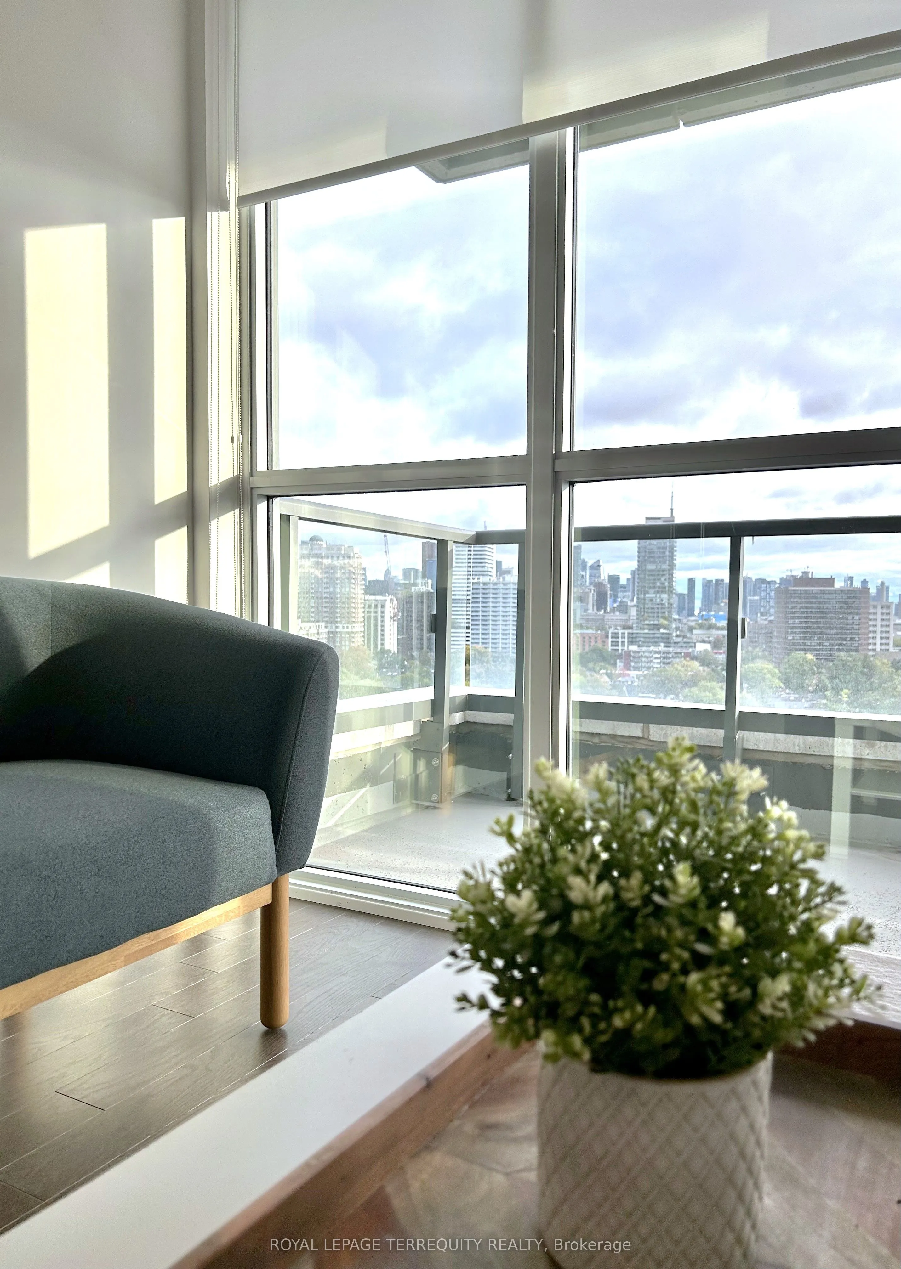 181 Bedford Road, #1408