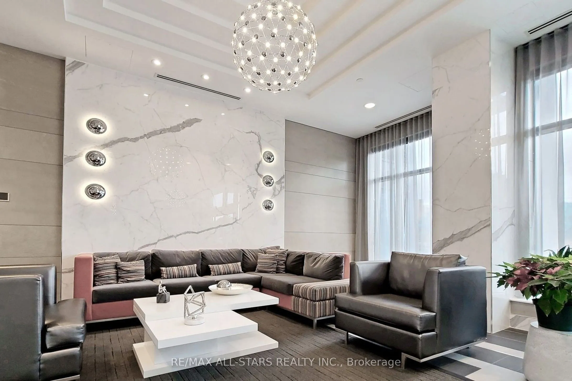 50 Ann O'Reilly Road, #427