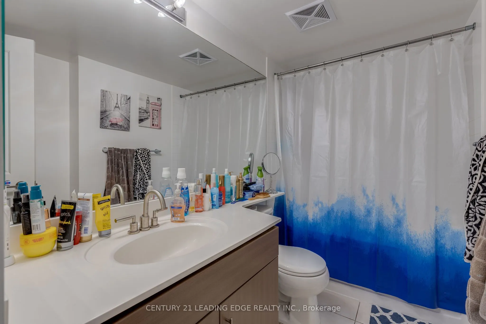 2035 Sheppard Avenue E, #216