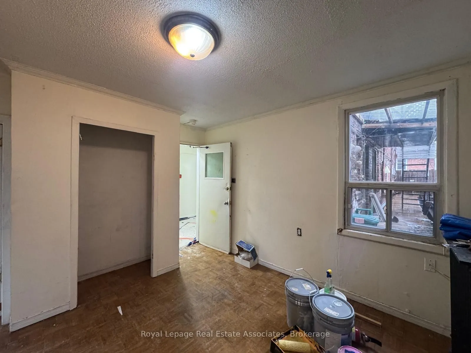 388 Bloor Street W, #Second Floor Unit A