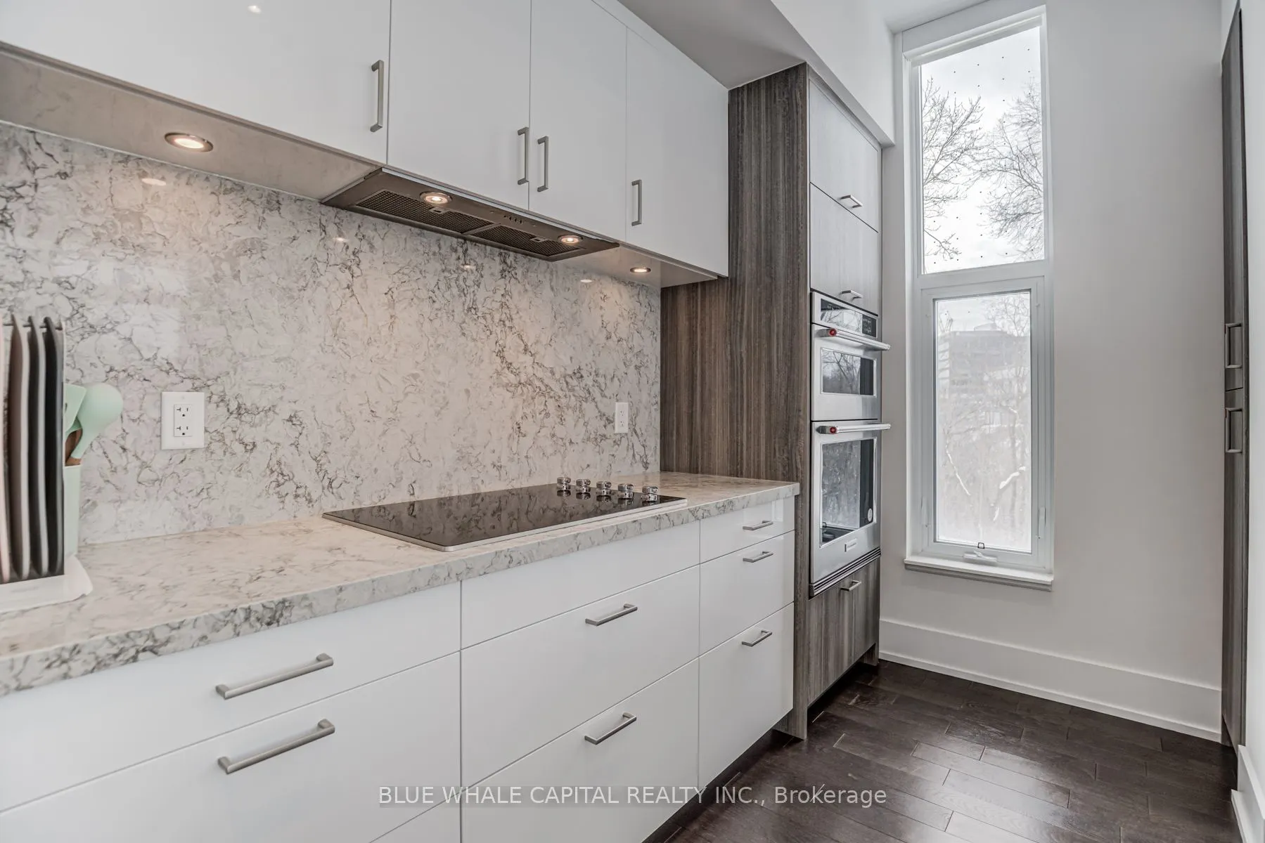 25 Adra Grado Way, #120