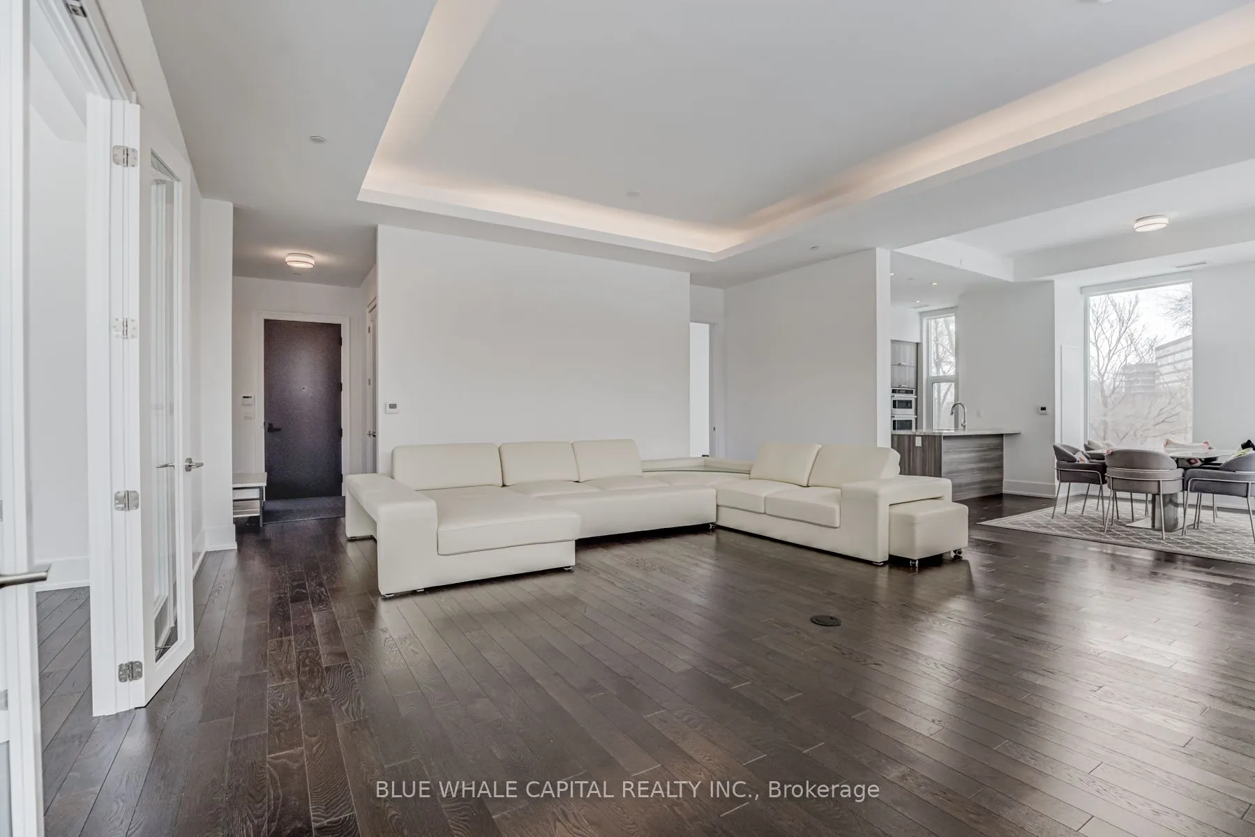 25 Adra Grado Way, #120